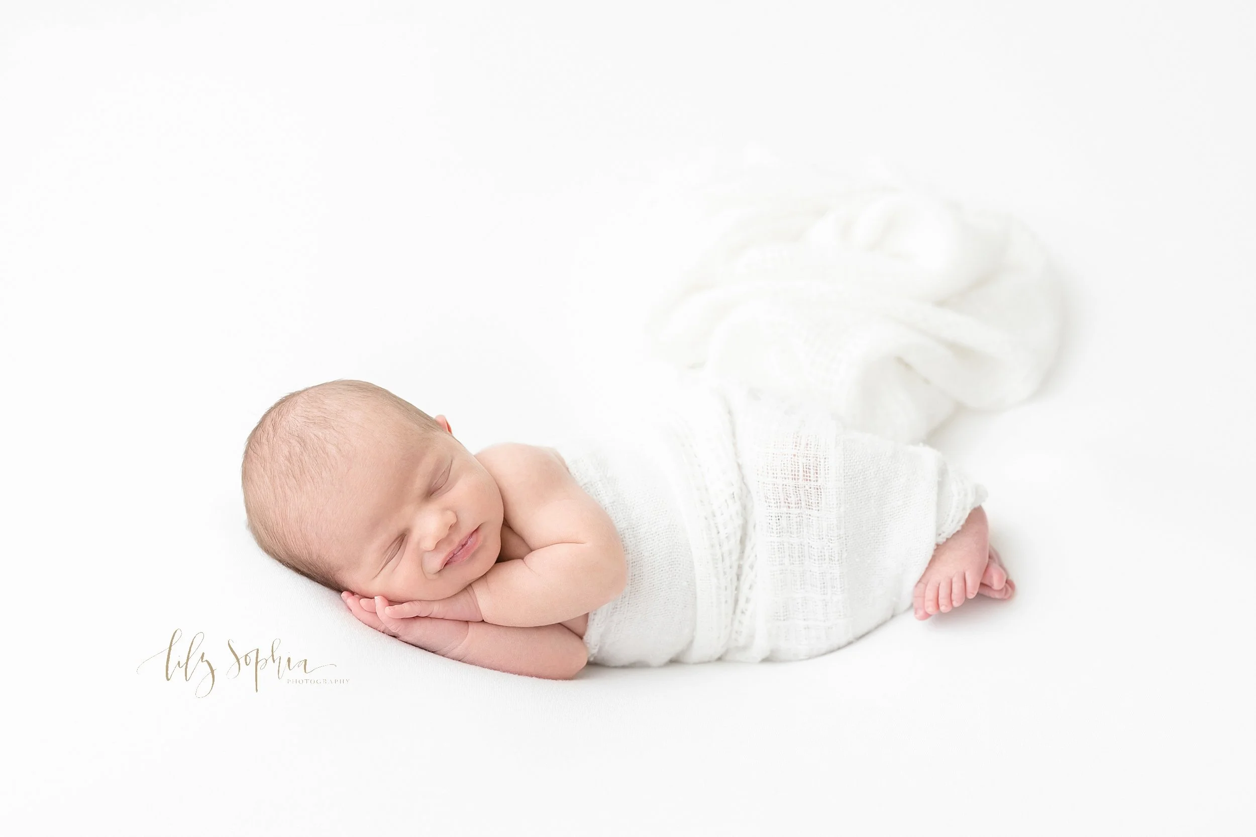 intown-atlanta-decatur-buckhead-virginia-highlands-family-newborn-baby-boy-studio-photos_7990.jpg