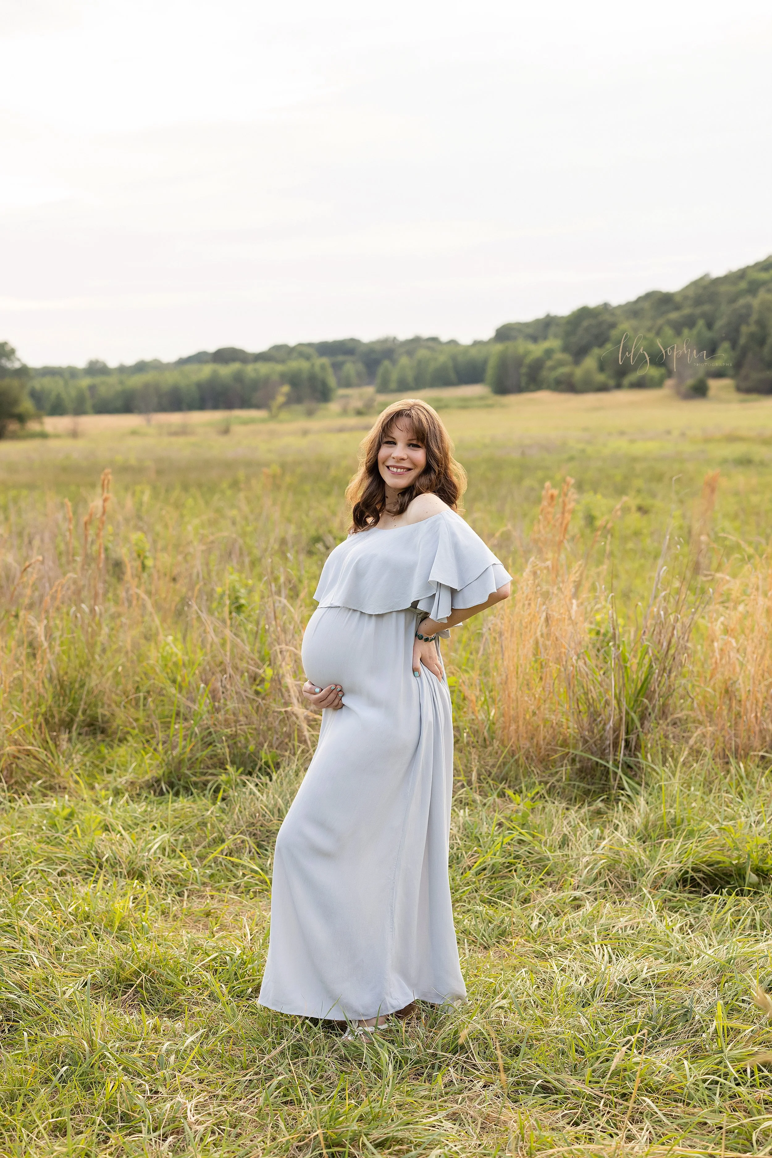 intown-atlanta-decatur-buckhead-virginia-highlands-couple-expecting-baby-girl-field-maternity-outdoor-photos_8029.jpg