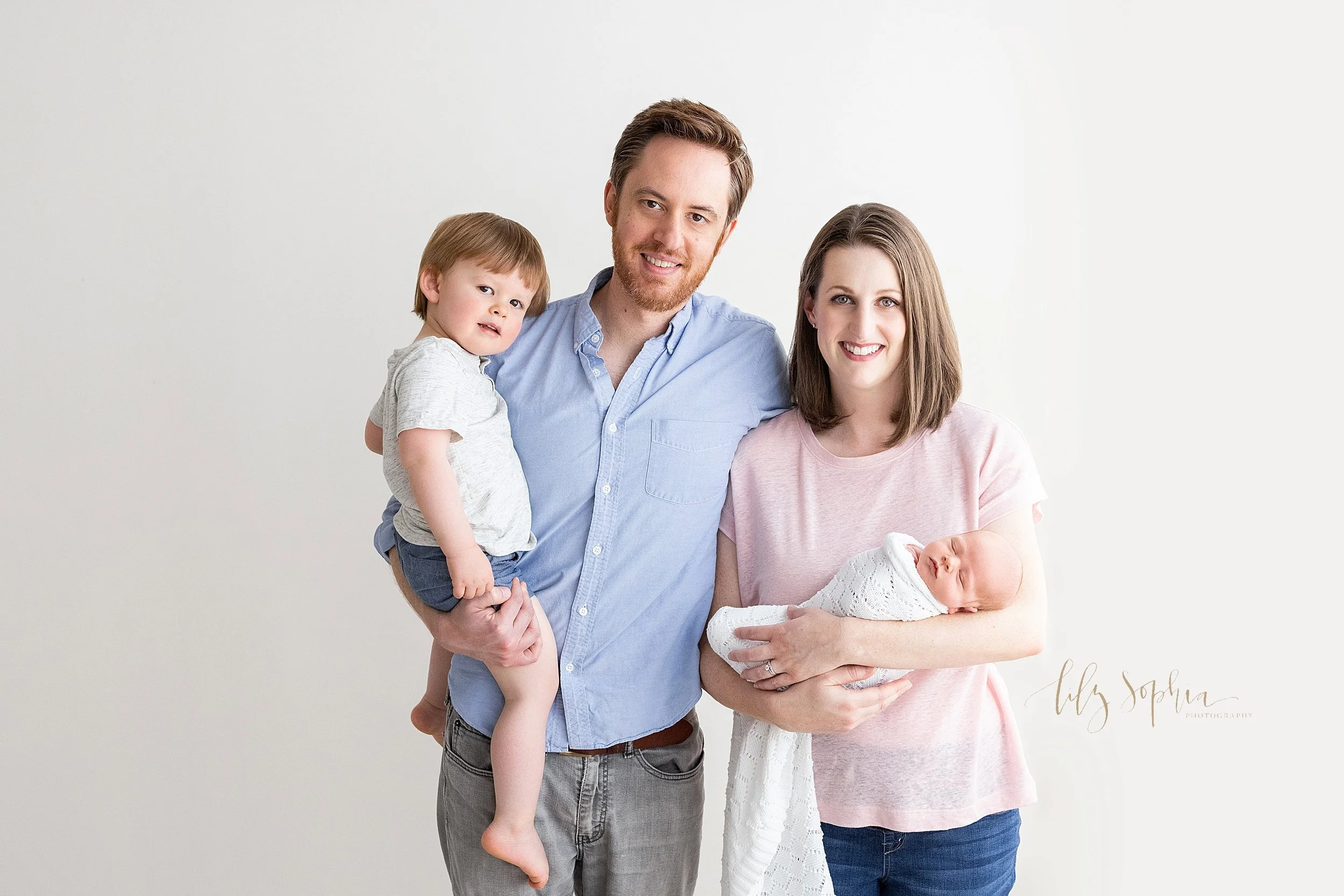 atlanta-family-newborn-baby-boy-studio-photoshoot--portraits-tucker-brookhaven-buckhead-roswell-alpharetta-midtown-virginia-highlands_8609.jpg