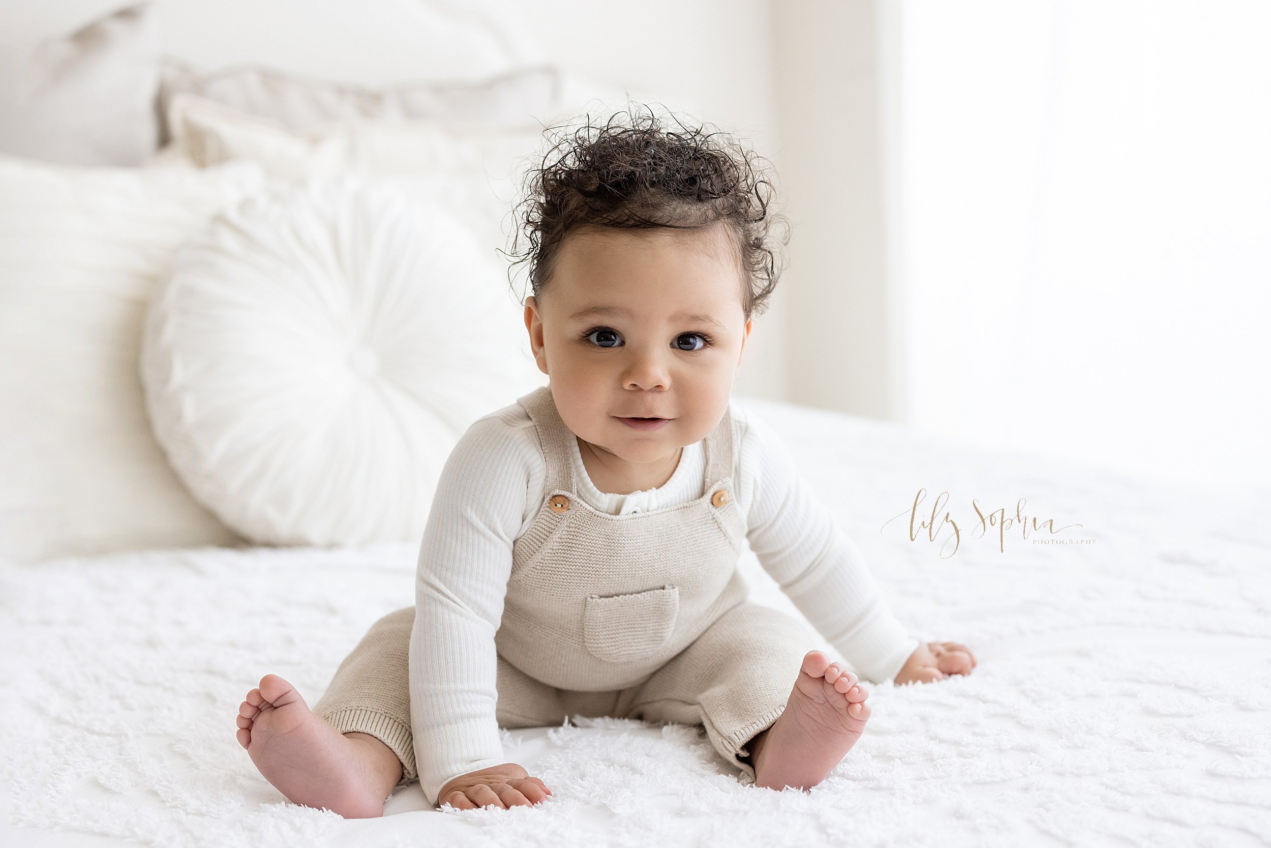 atlanta-family-six-month-sitting-milestone-baby-boy-studio-photoshoot-lawrenceville-oakhurst-decatur-kirkwood--brookhaven-buckhead-smyrna-grant-park-midtown-virginia-highlands_8813.jpg