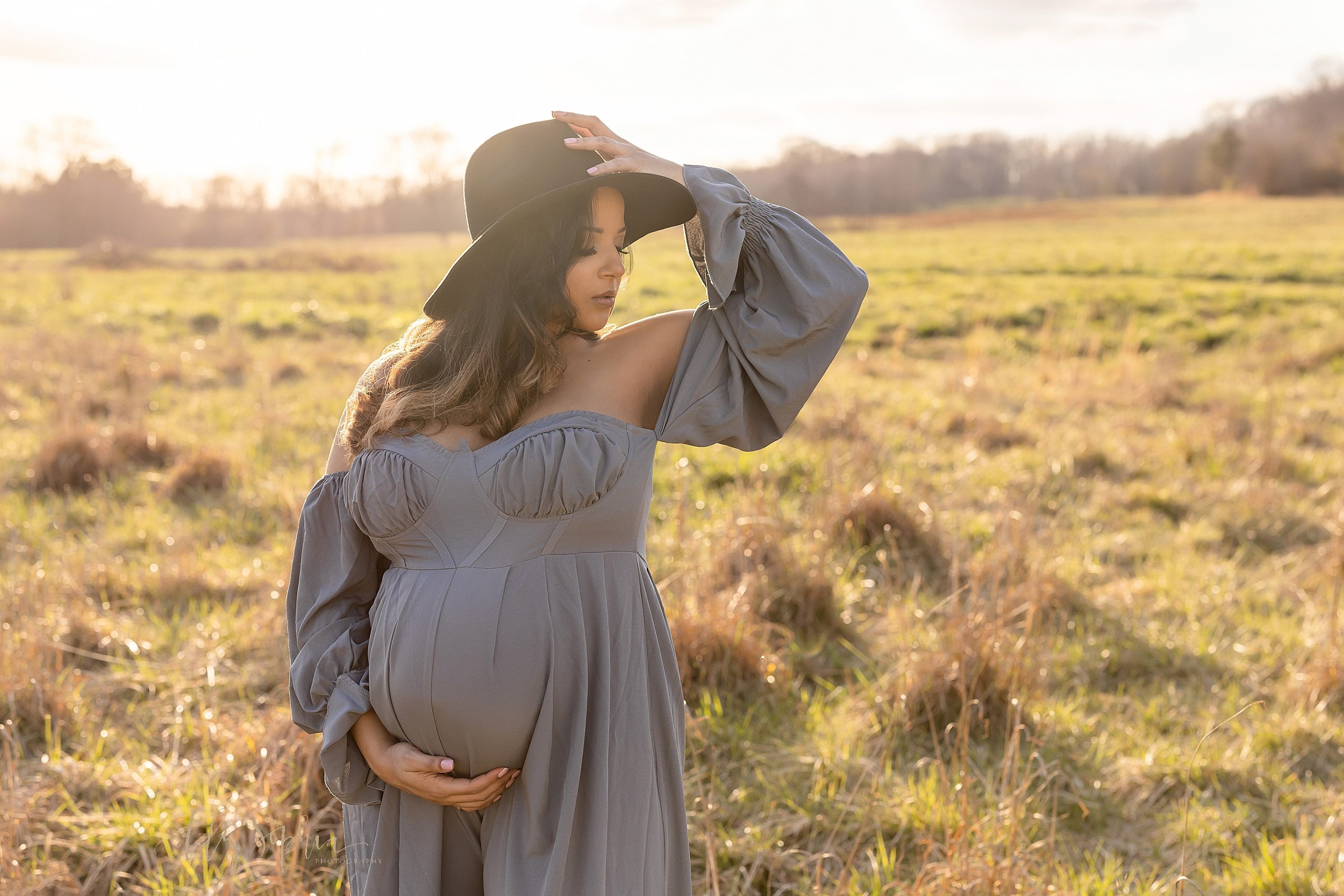 atlanta-pregnancy-photos-expecting-baby-girl-maternity-photoshoot-lawrenceville-oakhurst-decatur-kirkwood--brookhaven-buckhead-smyrna-mableton-midtown-virginia-highlands_8759.jpg