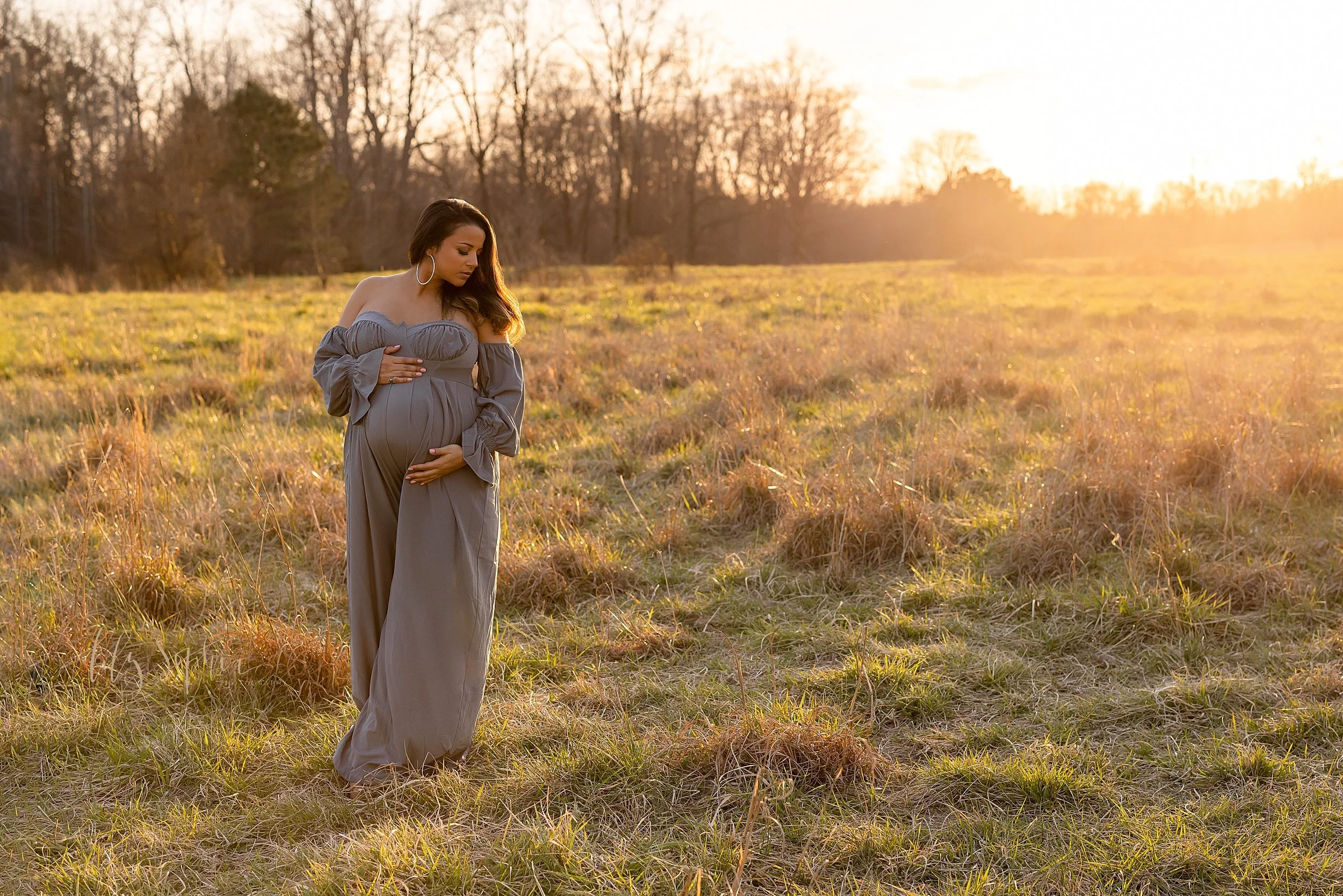 atlanta-pregnancy-photos-expecting-baby-girl-maternity-photoshoot-lawrenceville-oakhurst-decatur-kirkwood--brookhaven-buckhead-smyrna-mableton-midtown-virginia-highlands_8769.jpg