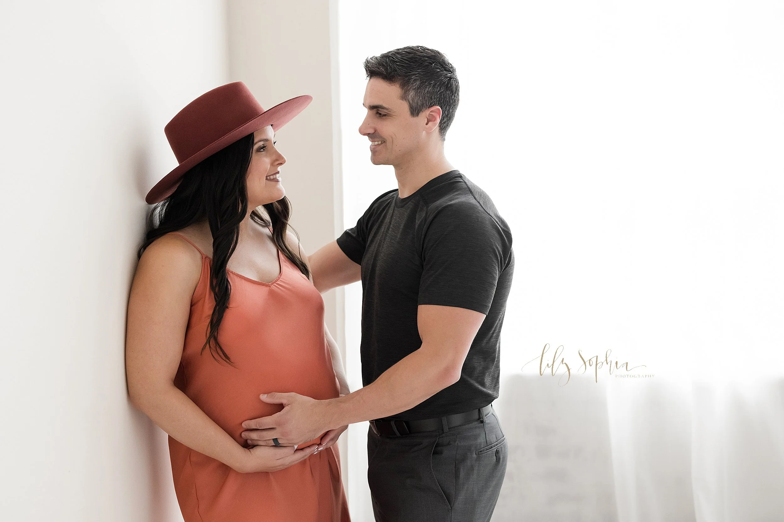 atlanta-pregnancy-photos-expecting-baby-girl-studio-maternity-photoshoot-lawrenceville-oakhurst-decatur-kirkwood--brookhaven-buckhead-smyrna-mableton-midtown-virginia-highlands_8779.jpg