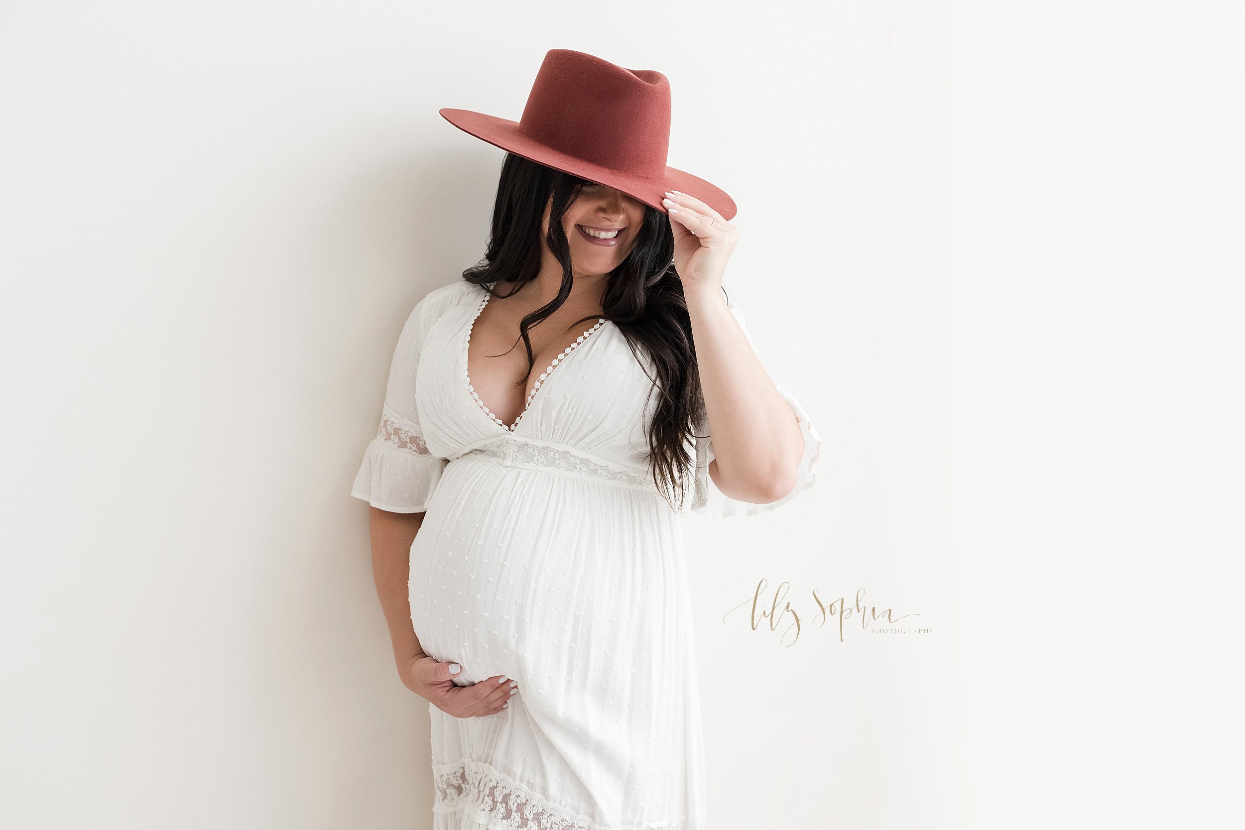 atlanta-pregnancy-photos-expecting-baby-girl-studio-maternity-photoshoot-lawrenceville-oakhurst-decatur-kirkwood--brookhaven-buckhead-smyrna-mableton-midtown-virginia-highlands_8786.jpg