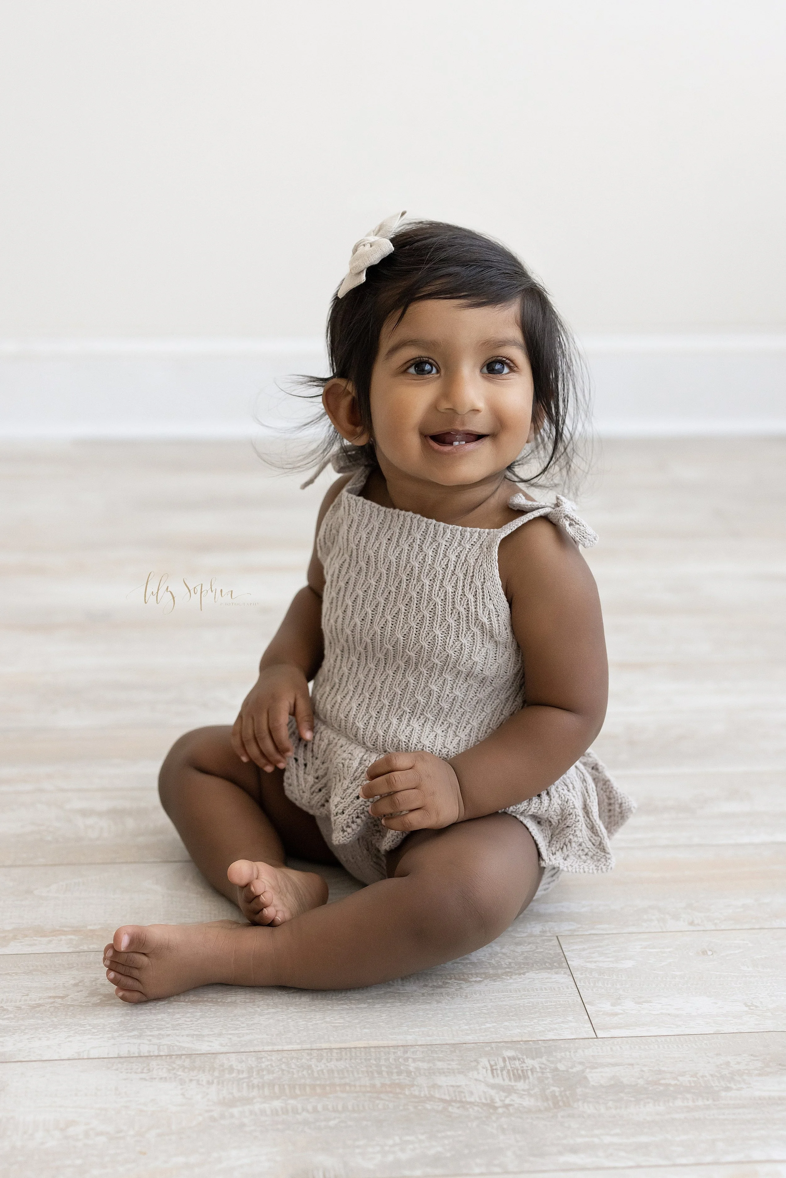 atlanta-family--baby-girl-first-birthday-cake-smash-studio-portraits-photoshoot-lawrenceville-oakhurst-decatur-kirkwood--brookhaven-buckhead-smyrna-grant-park-midtown-virginia-highlands_9005.jpg