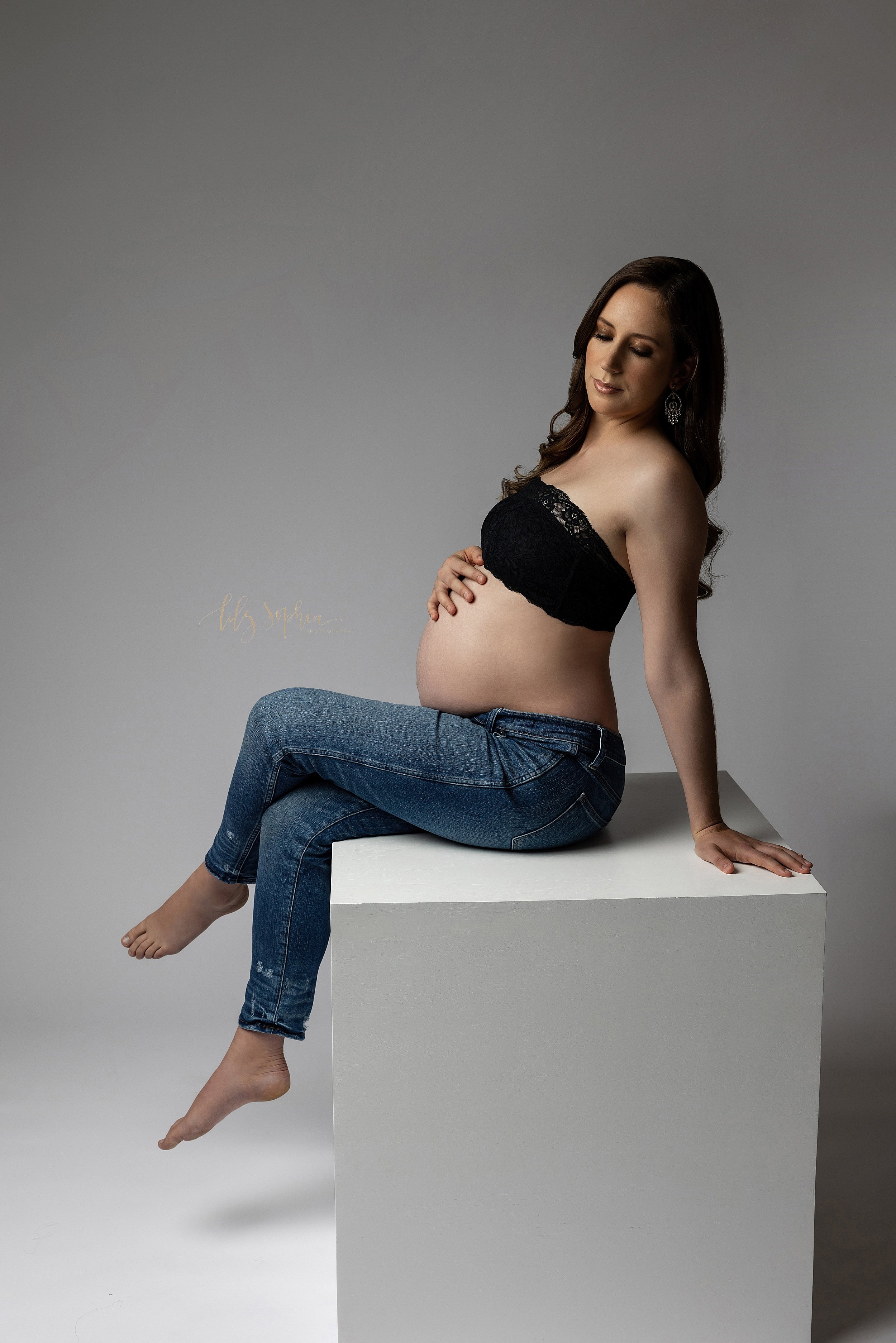 intown-atlanta-grant-park-kirkwood-decatur-modern-maternity-studio-fine-art-fashion-portraits-pregnancy-bodysuit-photos_0248.jpg