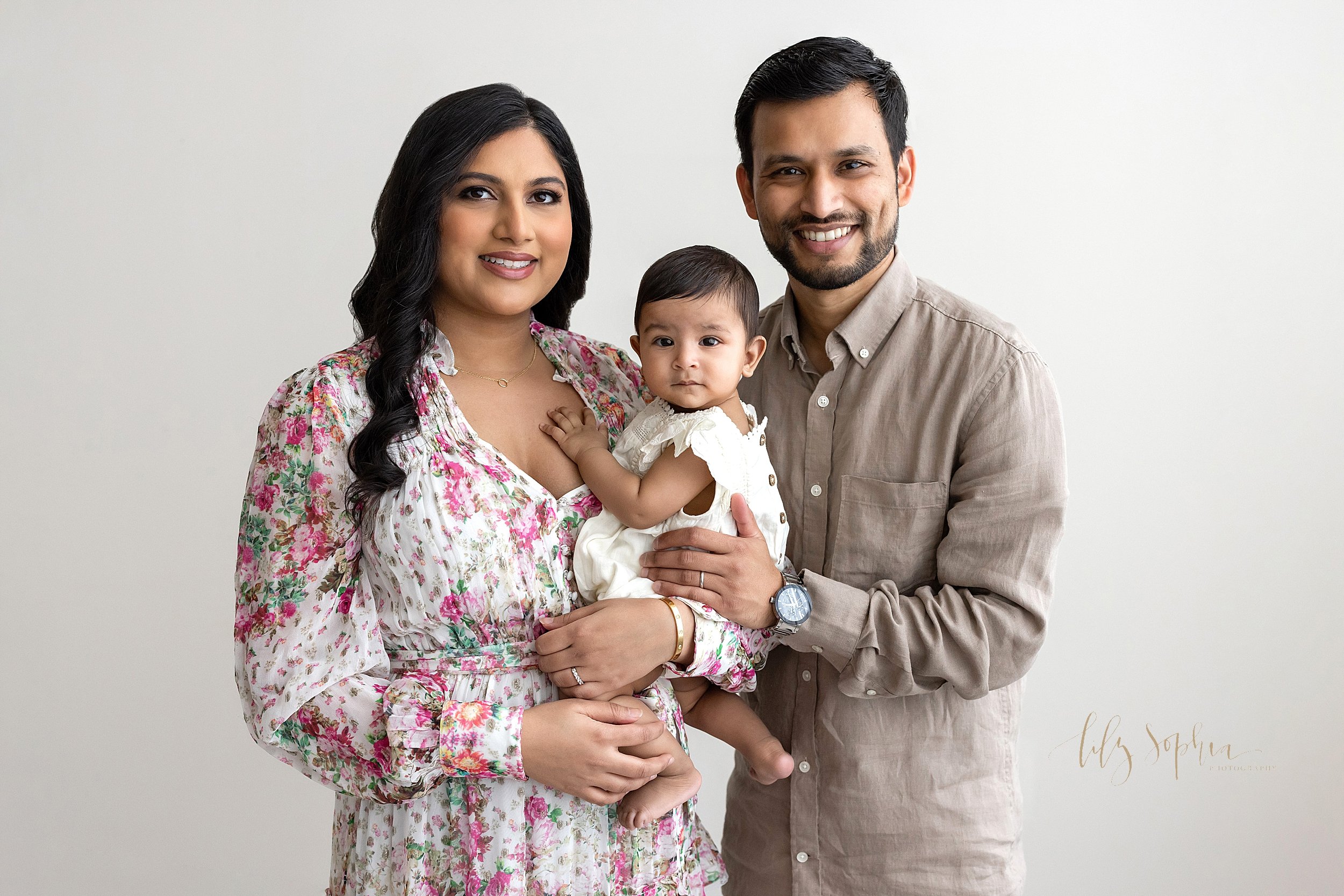 intown-atlanta-grant-park-kirkwood-douglasville-indian-family-sitting-milestone-baby-girl-studio-photos_1543.jpg