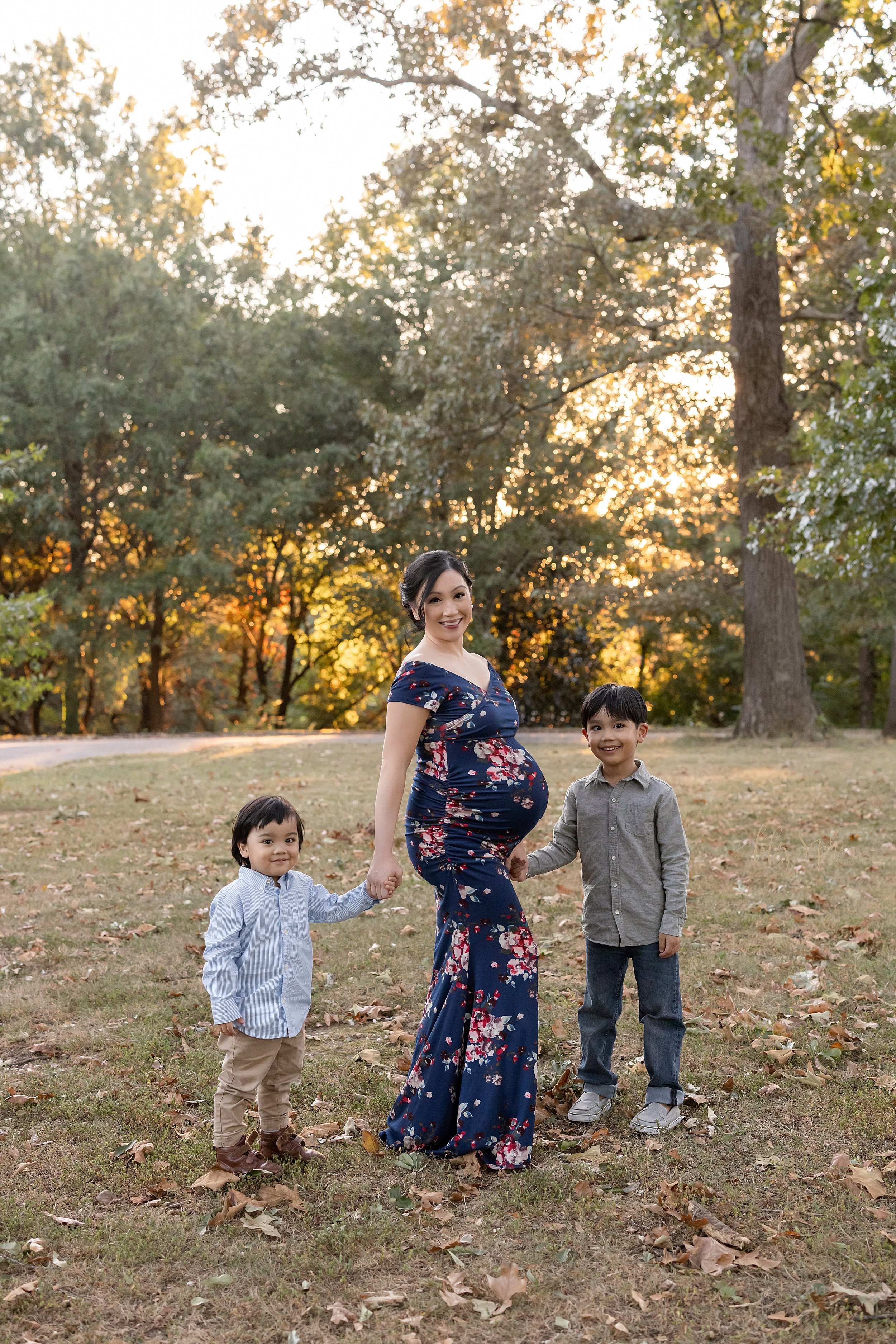 intown-atlanta-grant-park-kirkwood-decatur-brookwood-hills-family-maternity-expecting-baby-girl-pregnancy-fall-outdoor-photos_1437.jpg