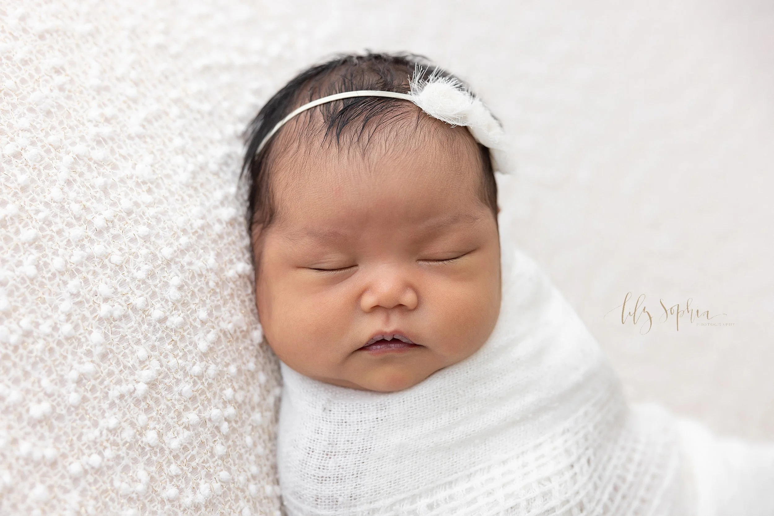 intown-atlanta-grant-park-kirkwood-decatur-underwood-hills-chinese-filipino-family-newborn-baby-girl-photos-studio_1728.jpg