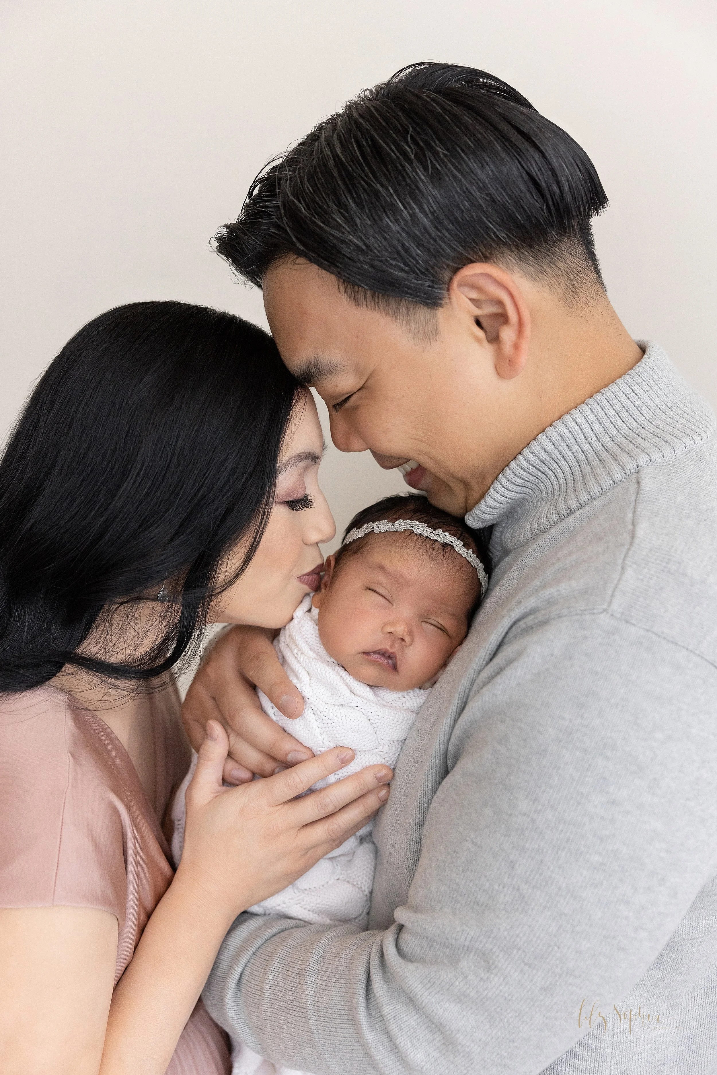 intown-atlanta-grant-park-kirkwood-decatur-underwood-hills-chinese-filipino-family-newborn-baby-girl-photos-studio_1766.jpg