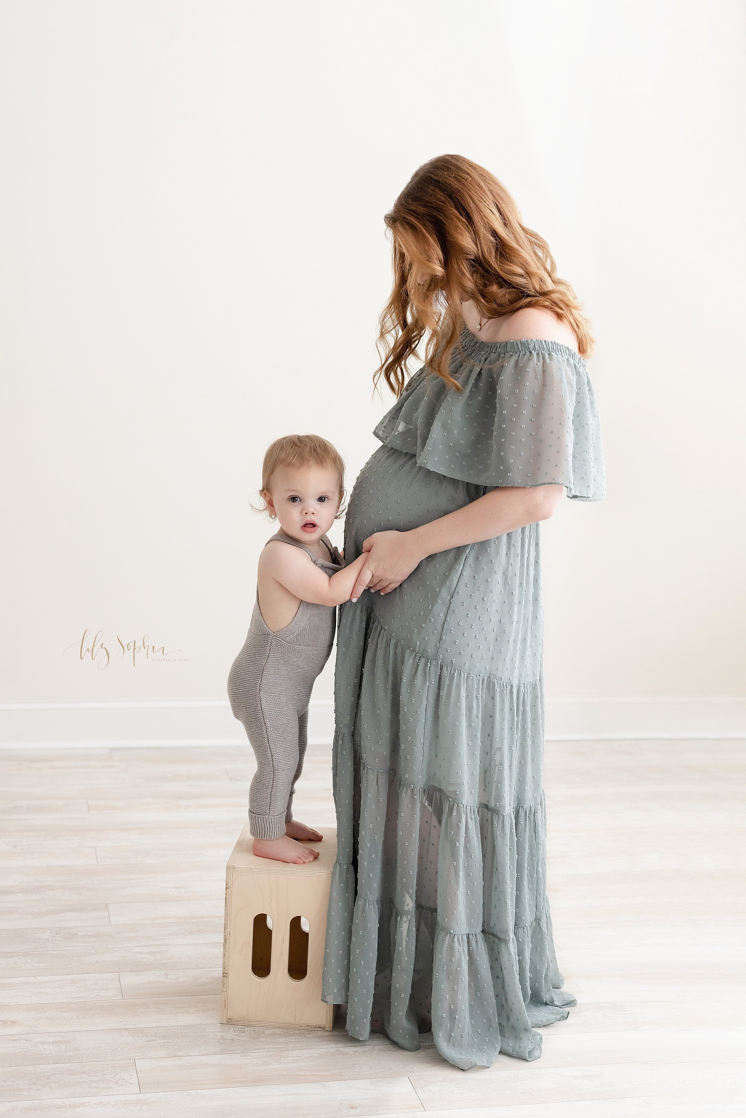 intown-atlanta-grant-park-kirkwood-chamblee-maternity-studio-photographer-baby-boy-pregnancy_1470.jpg