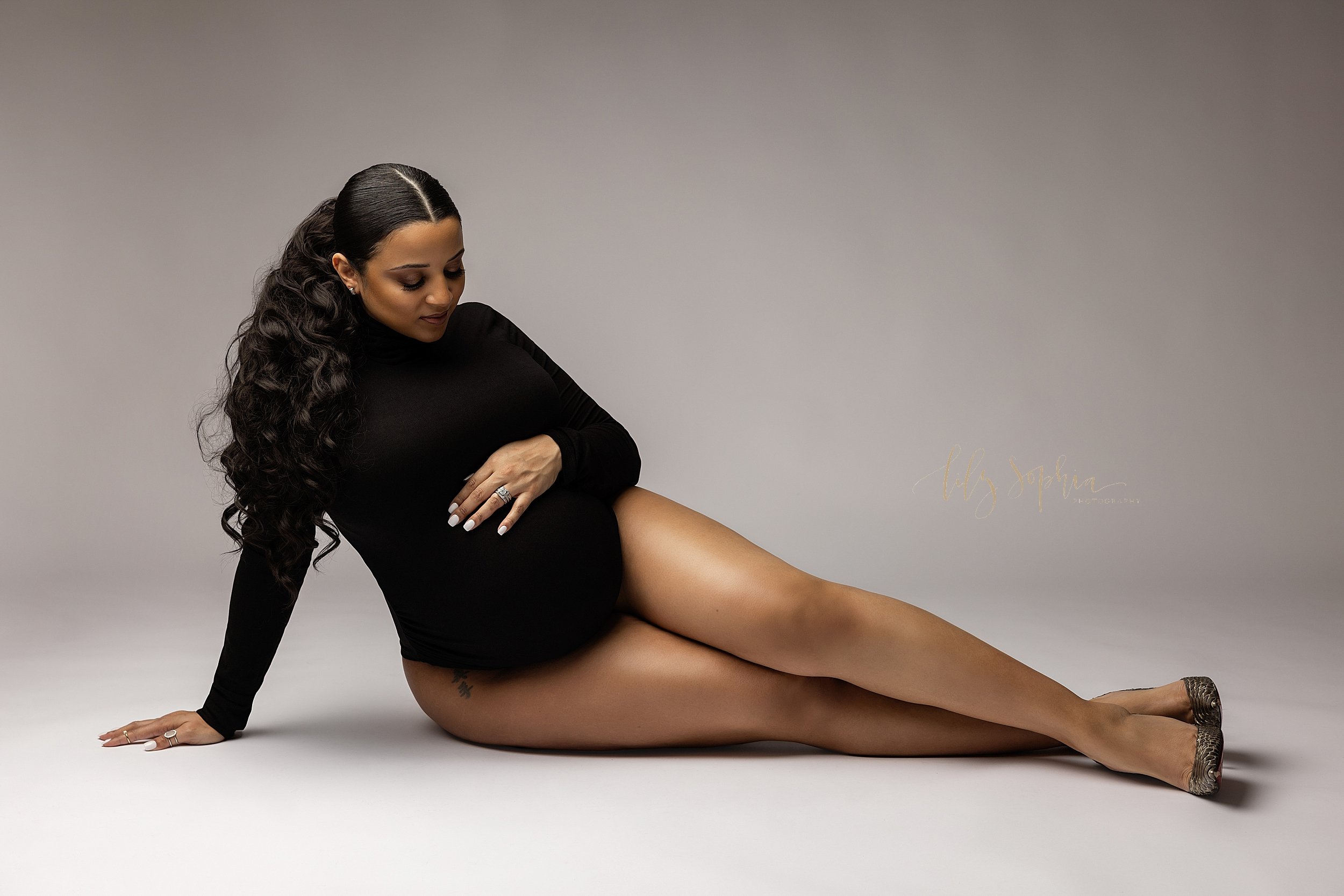 intown-atlanta-lawrenceville-decatur-tucker-smyrna-family-maternity-studio-photoshoot_1822.jpg