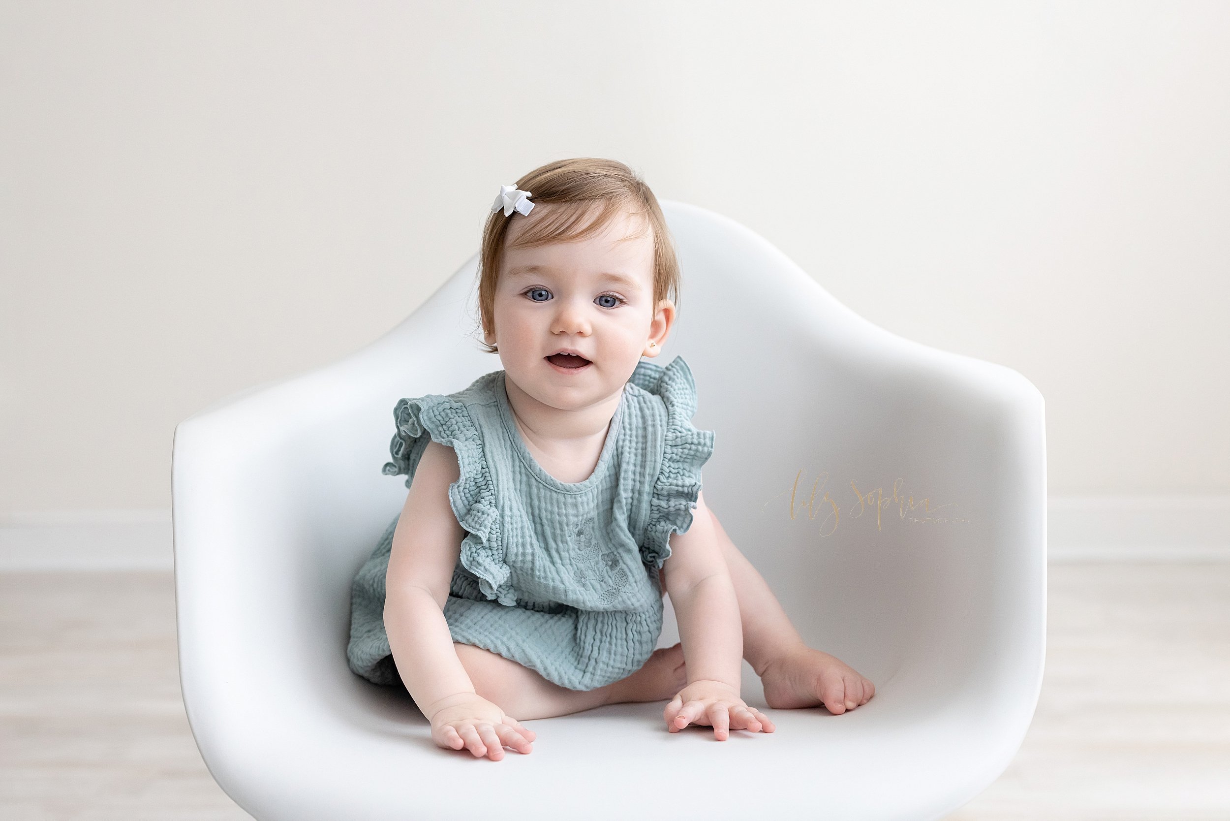 intown-atlanta-grant-park-buckhead-brookhaven-first-birthday-family-cake-smash-photoshoot_2115.jpg