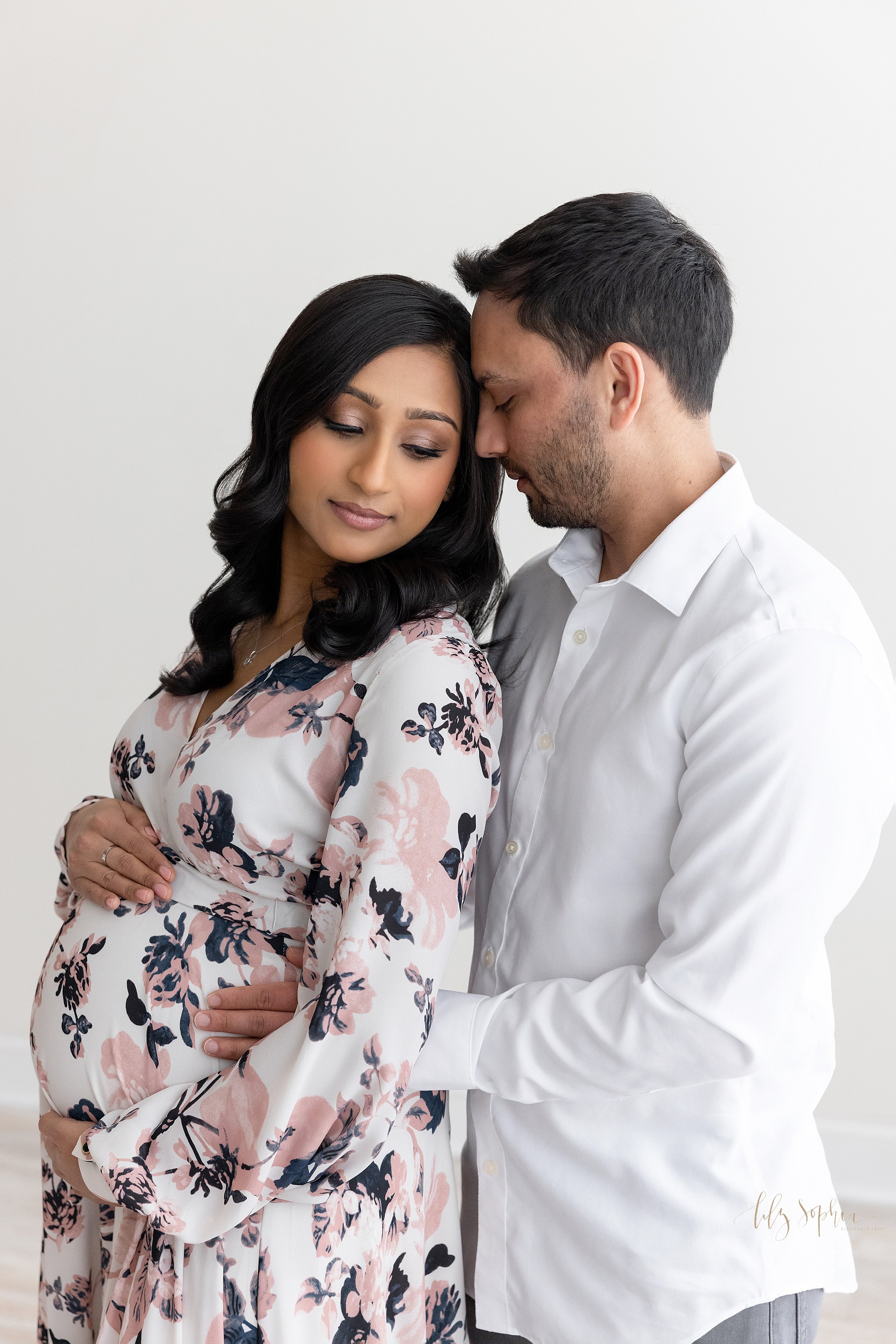 intown-atlanta-grant-park-decatur-oakhurst-duwoody-indian-couple-maternity-photoshoot-baby-girl-pregnancy_2680.jpg