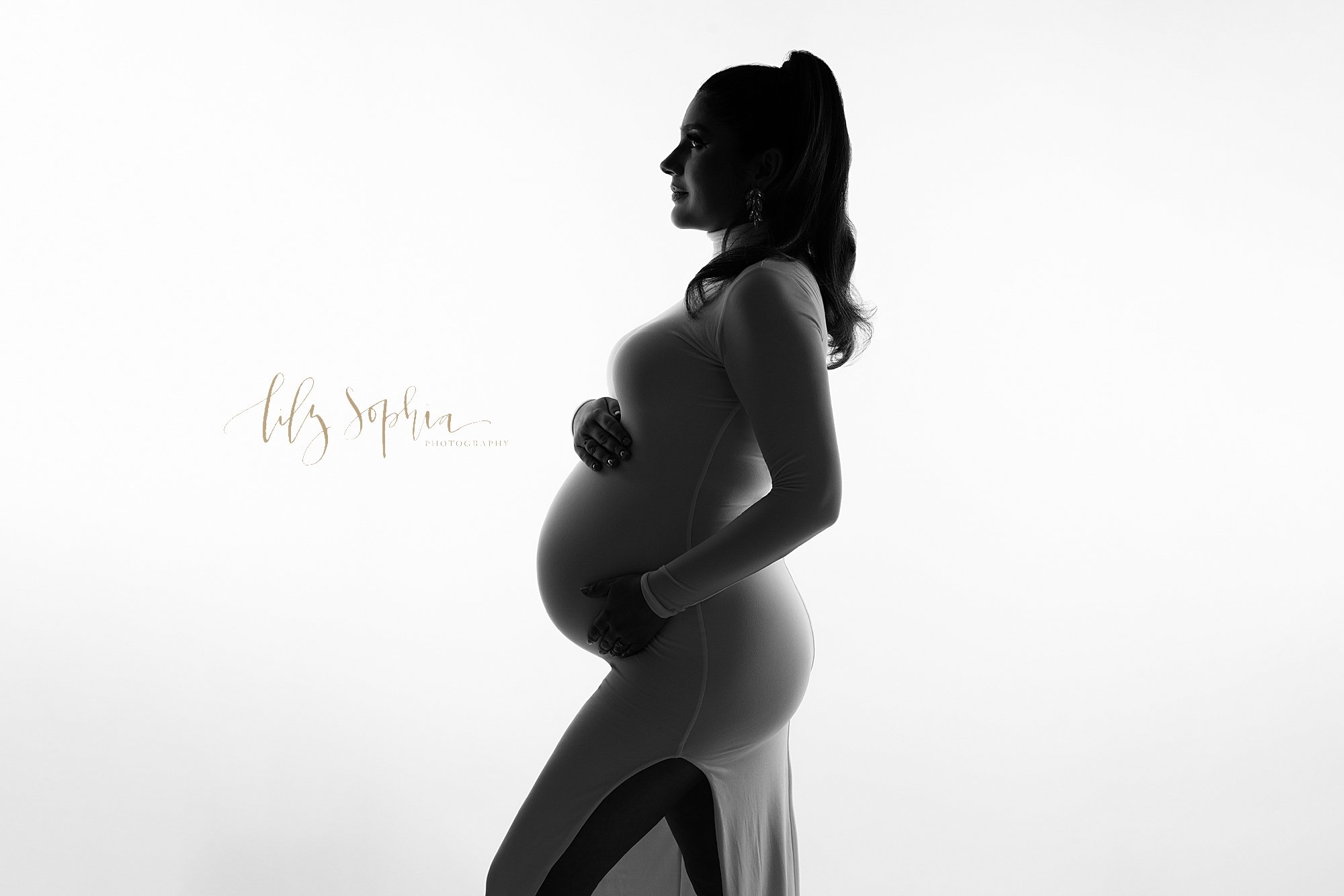 intown-atlanta-decatur-buckhead-studio-maternity-pregnancy-photos-latina-illume_3111.jpg