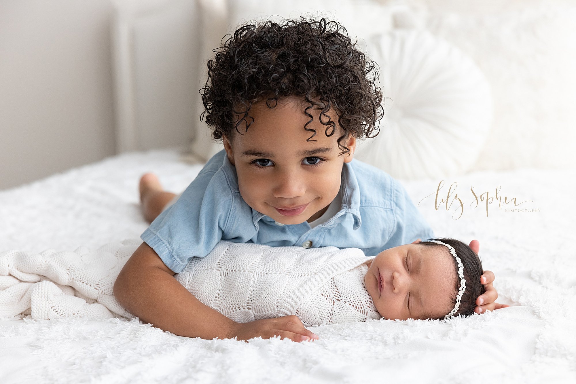 intown-atlanta-decatur-buckhead-studio-newborn-baby-girl-pictures-family-photoshoot_3119.jpg