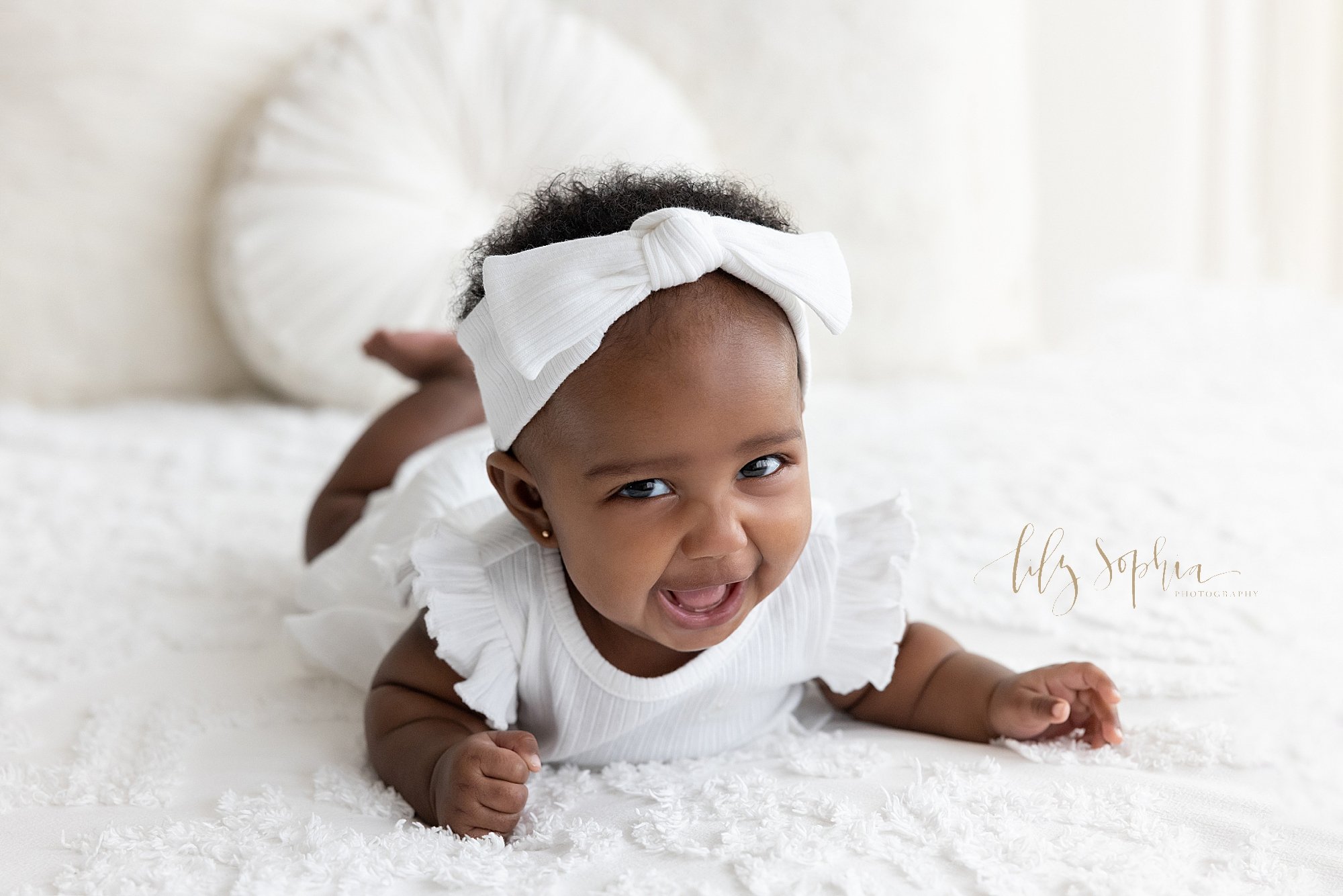 intown-atlanta-decatur-buckhead-studio-family-photoshoot-baby-milestone-girl_3412.jpg