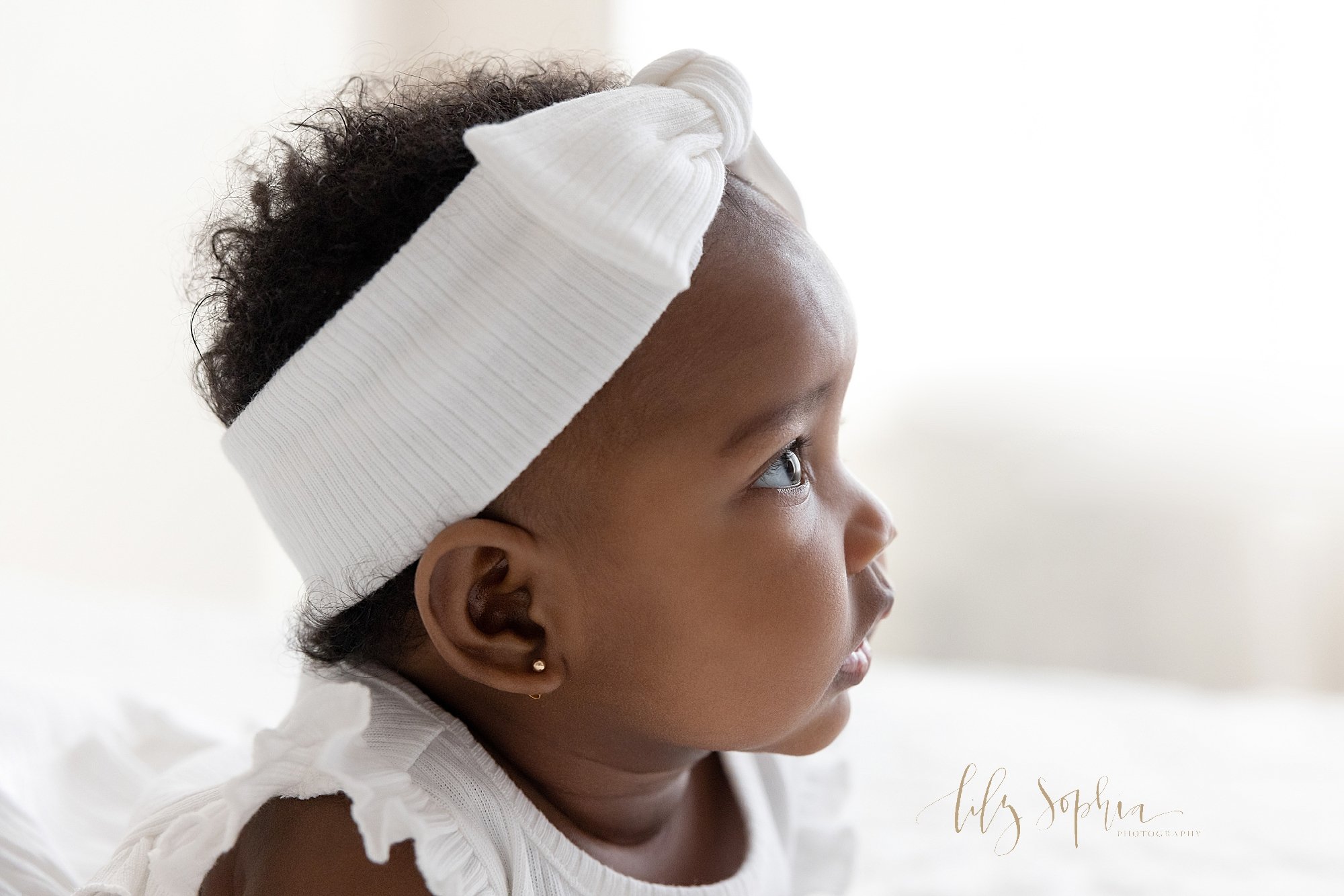 intown-atlanta-decatur-buckhead-studio-family-photoshoot-baby-milestone-girl_3417.jpg