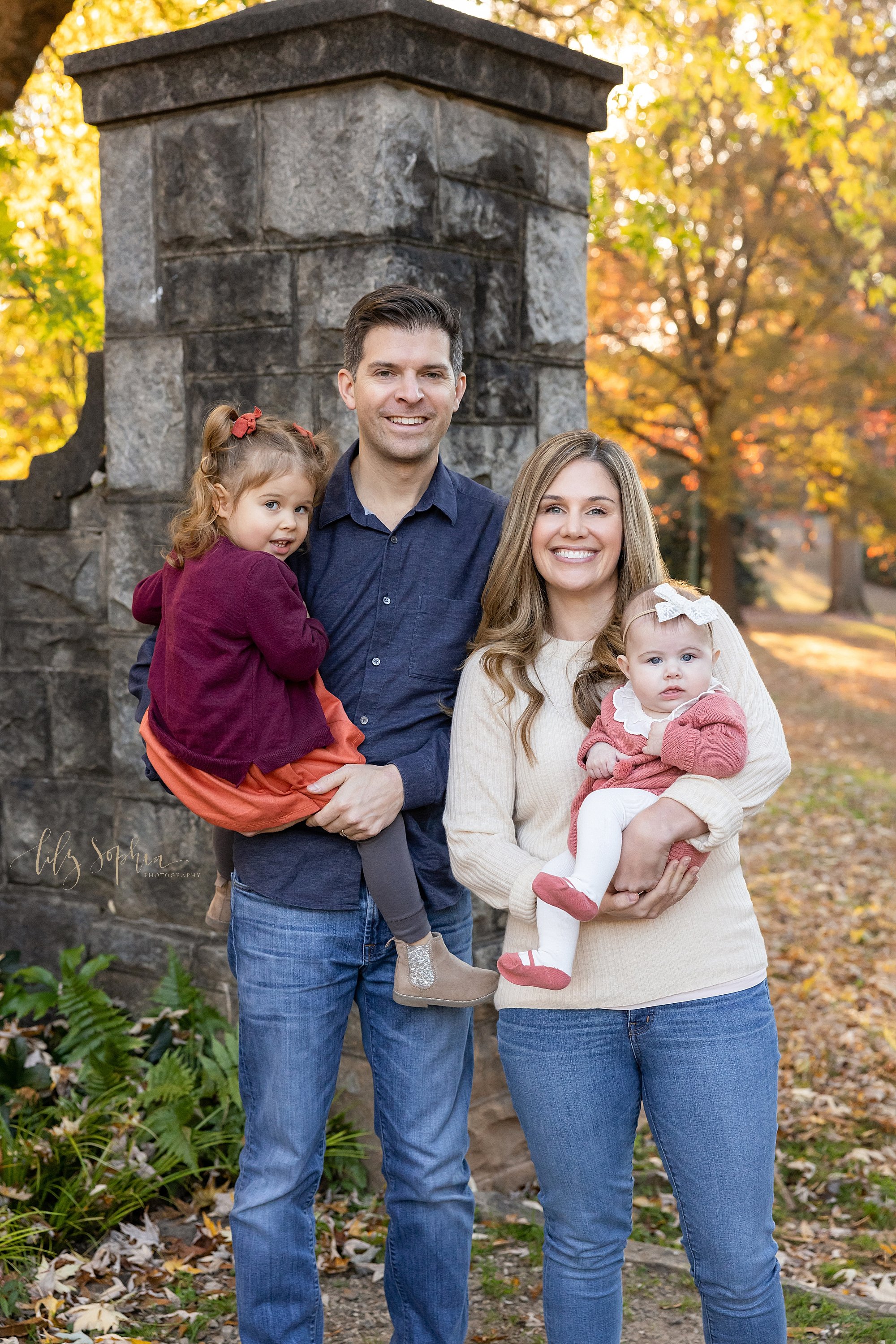intown-atlanta-decatur-buckhead-brookhaven-fall-family-park-leaves-outdoor-pictures_3940.jpg