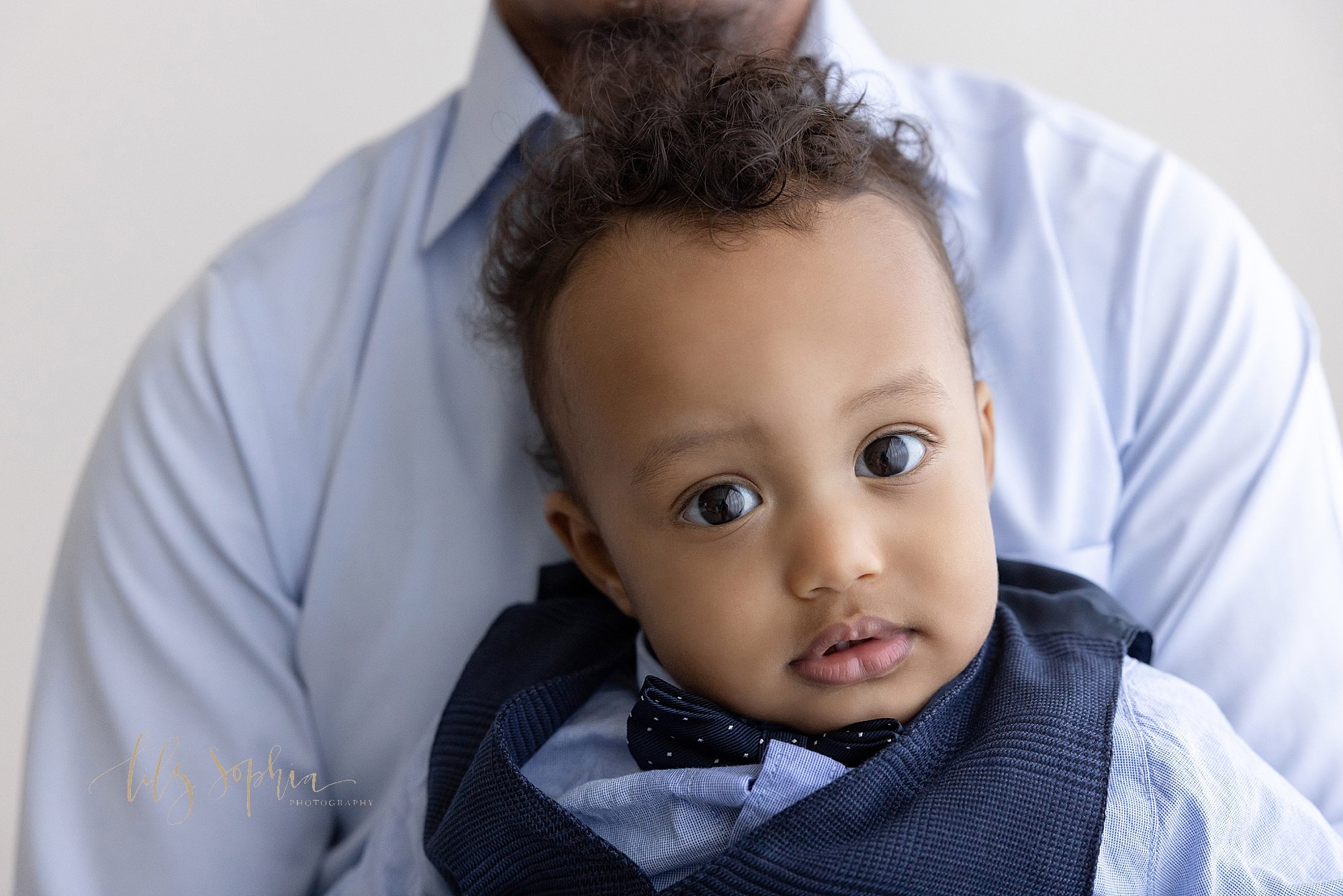 intown-atlanta-decatur-buckhead-grant-park-first-birthday-photos-baby-boy-family-studio-cake-smash-photoshoot_3644.jpg