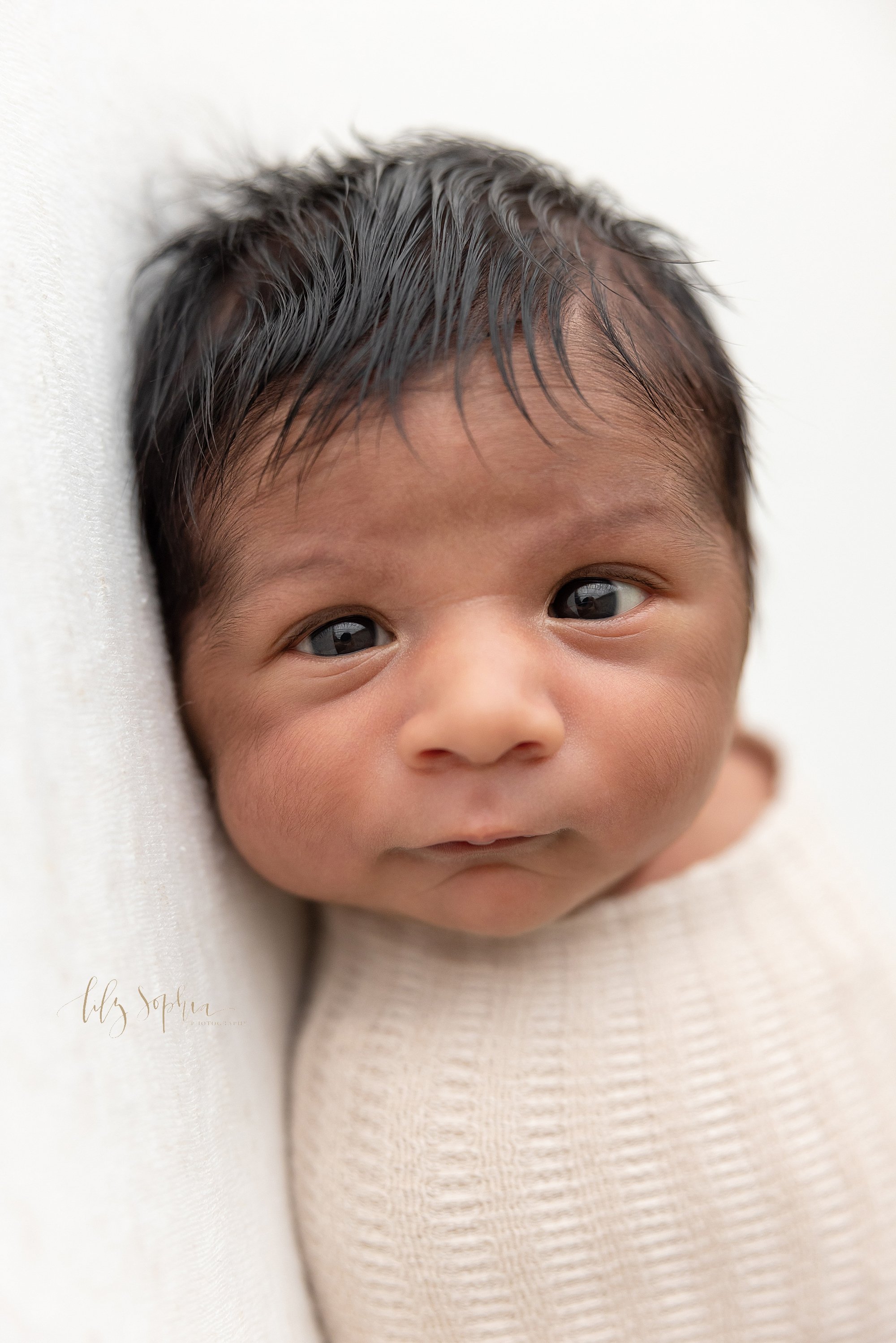 intown-atlanta-decatur-buckhead-brookhaven-studio-indian-family-newborn-baby-boy-pictures_3776.jpg