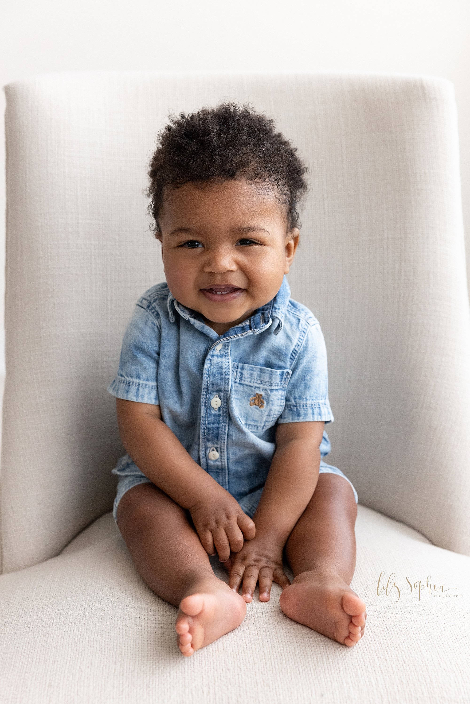 intown-atlanta-decatur-kirkwood-buckhead-powder-springs-studio-baby-boy-photoshoot-sitting-milestone-maxon_4614.jpg