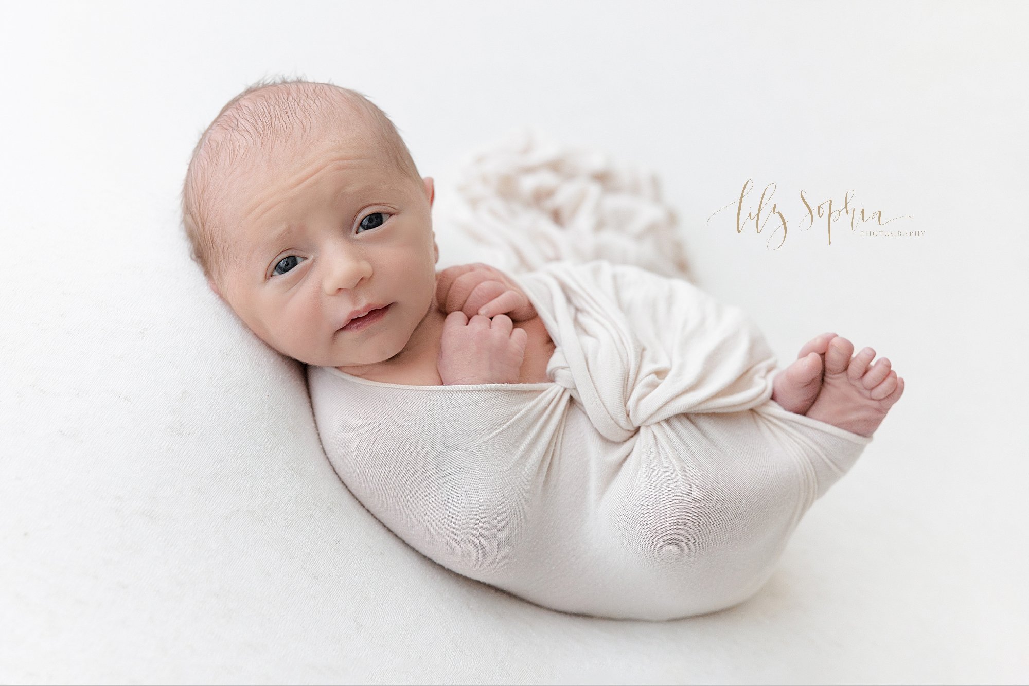 intown-atlanta-decatur-brookhaven-buckhead-newborn-baby-boy-photoshoot-studio-family-pictures_5232.jpg