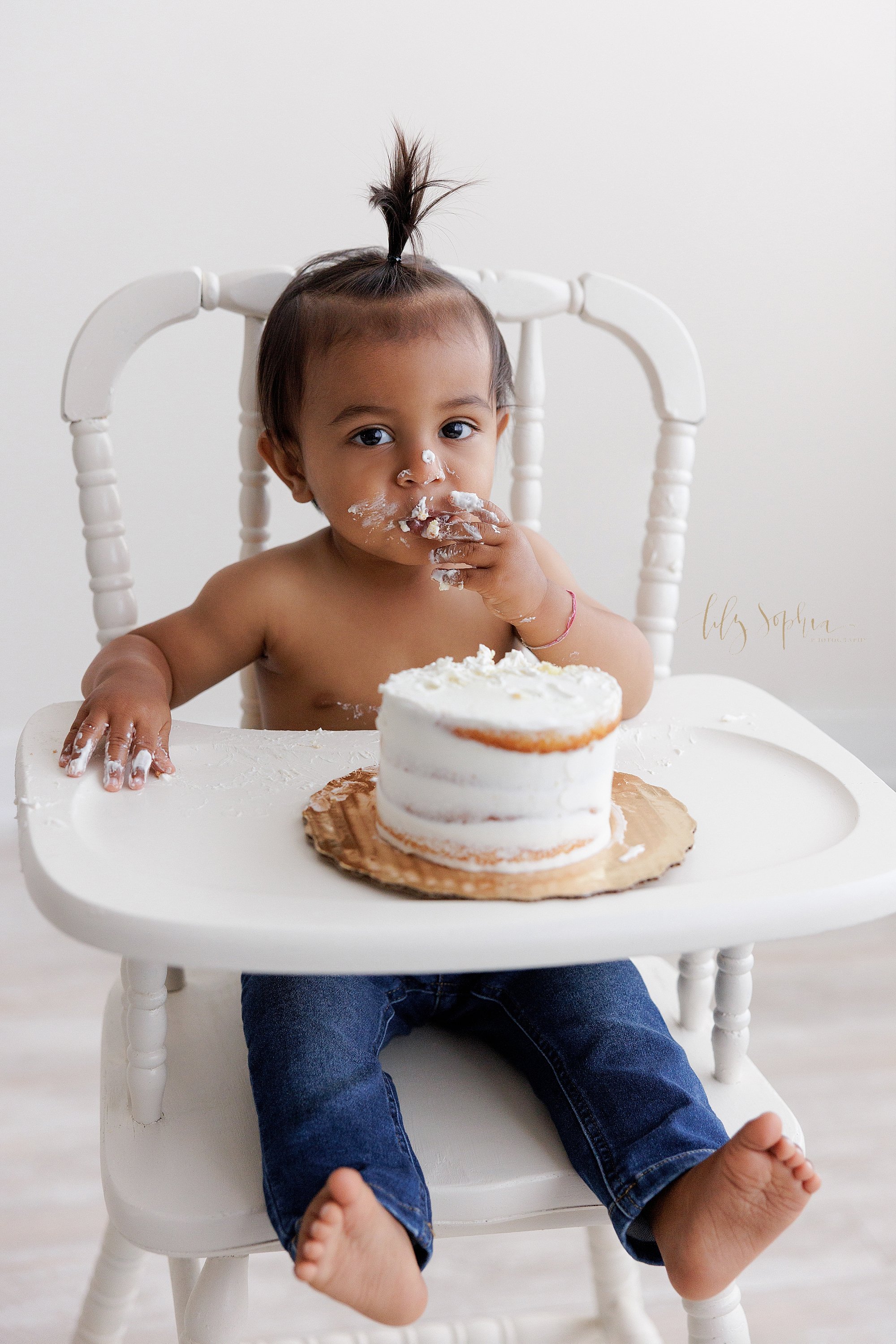 intown-atlanta-decatur-brookhaven-buckhead-first-birthday-cake-smash-family-photoshoot-baby-boy_5444.jpg