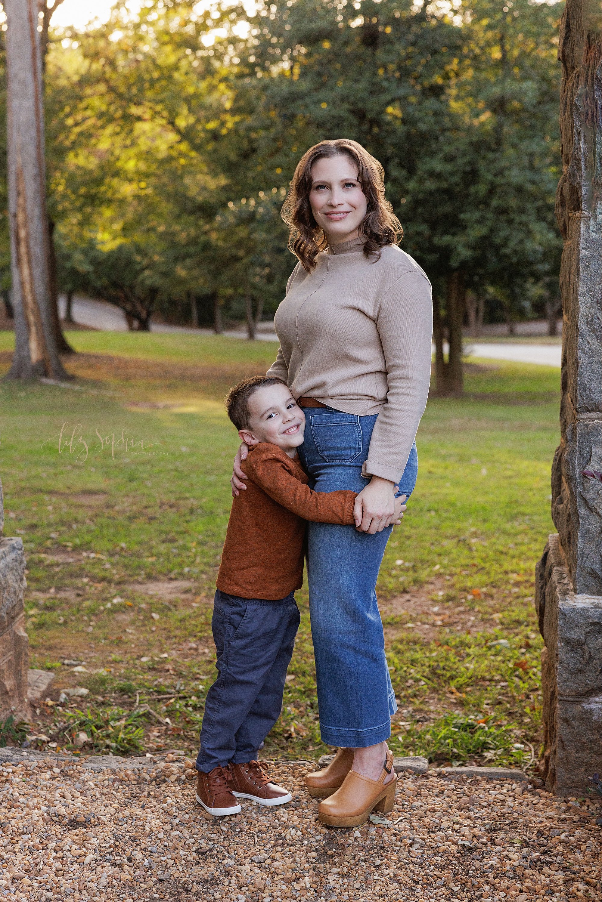 intown-atlanta-decatur-brookhaven-buckhead-outdoor-fall-pictures-family-photoshoot_5548.jpg