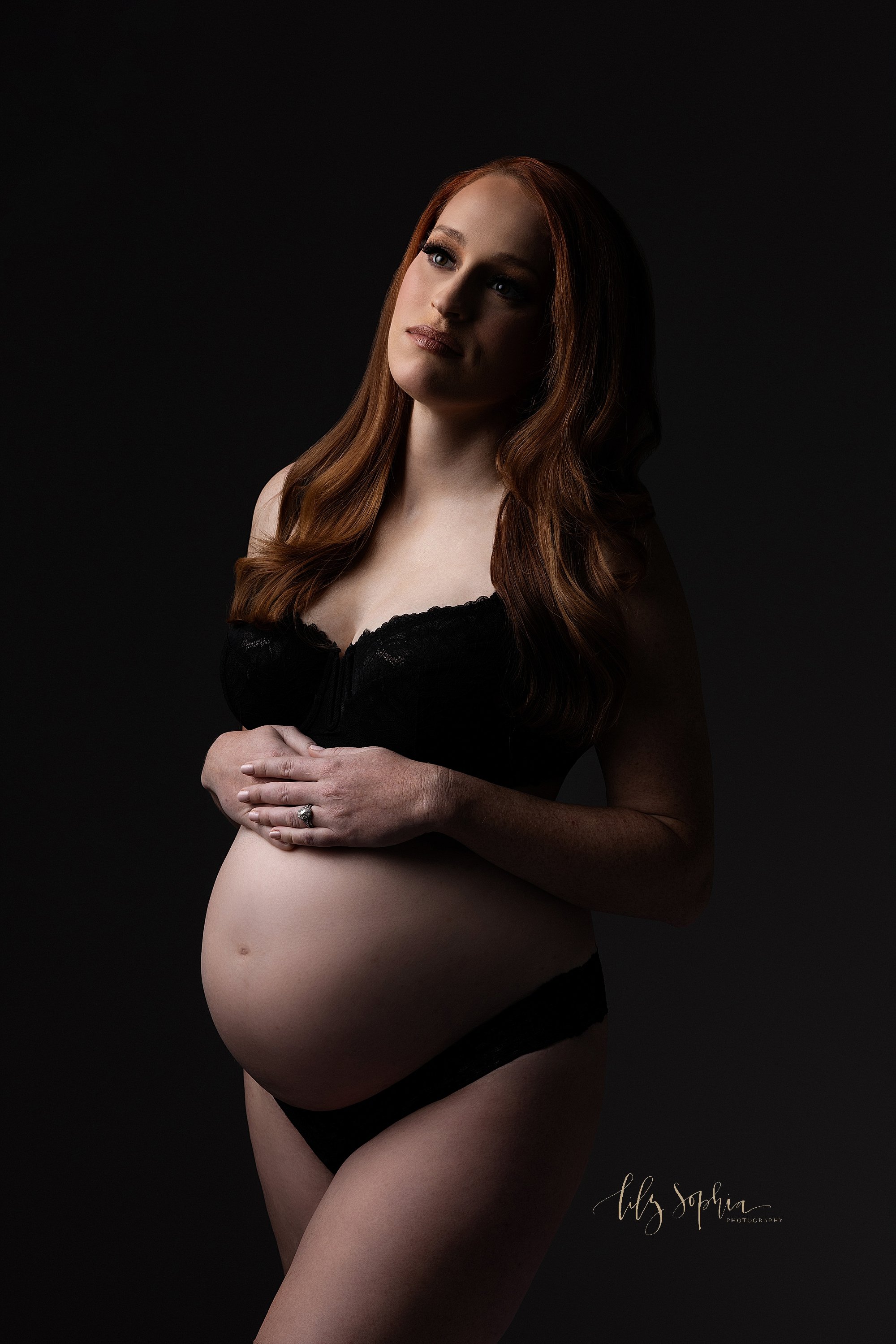 intown-atlanta-morningside-decatur-brookhaven-buckhead-modern-maternity-studio-light-fine-art-illume_5874.jpg