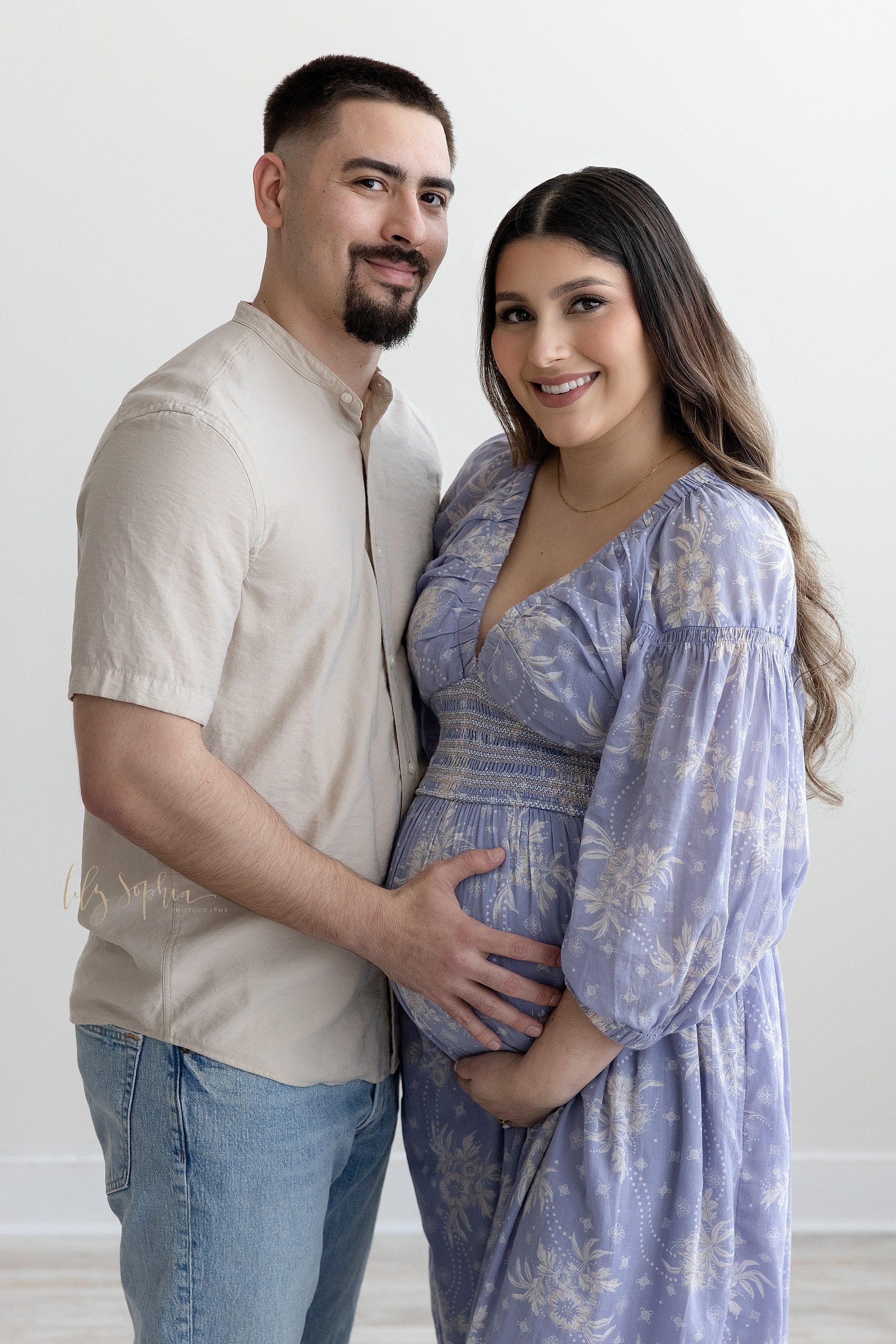 intown-atlanta-morningside-decatur-brookhaven-buckhead-indoor-studio-maternity-photos-natural-light-couples-pregnancy-photoshoot_6199.jpg