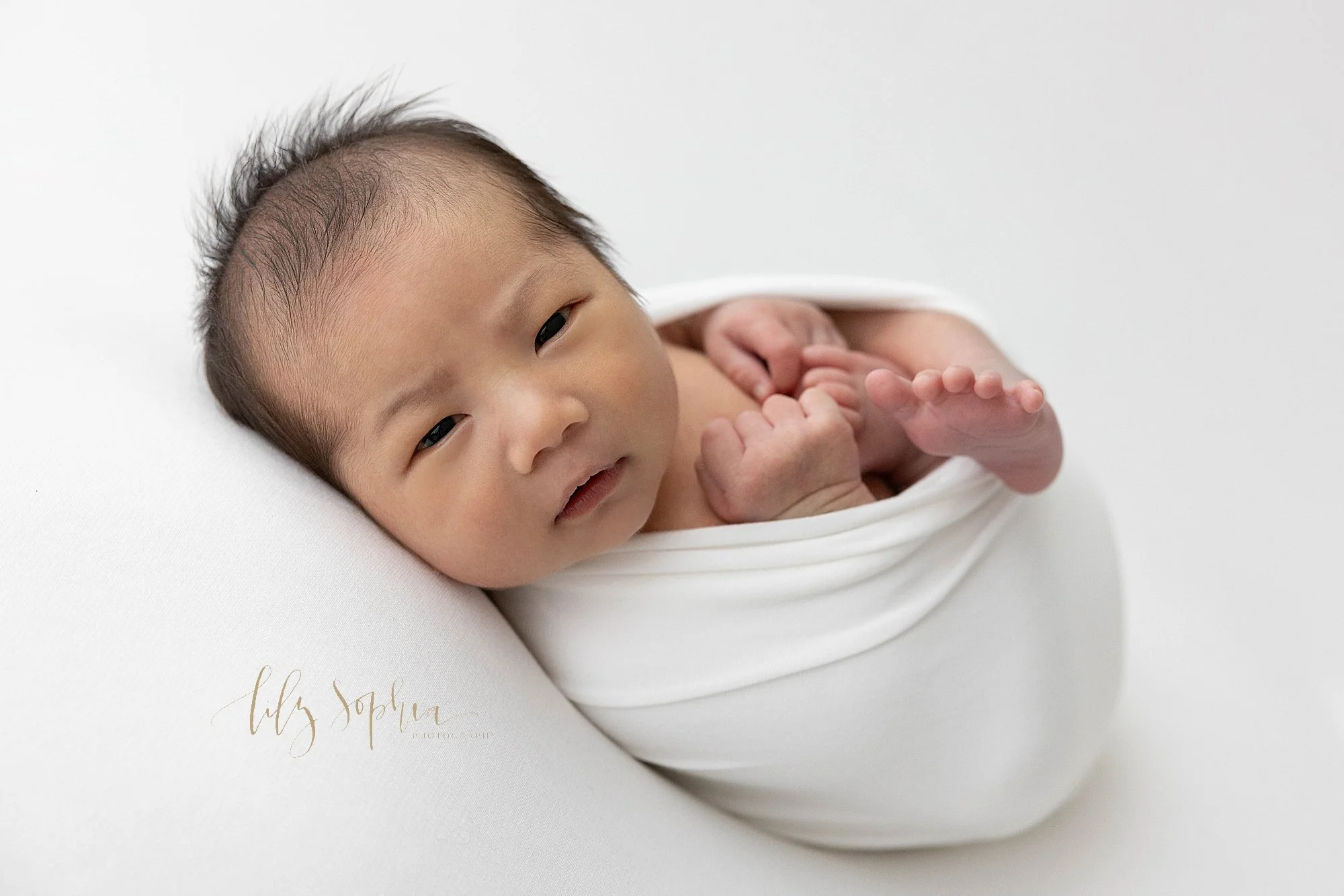 intown-atlanta-morningside-decatur-brookhaven-buckhead-natural-light-studio-family-portraits-newborn-baby-boy-photoshoot_0254.jpg