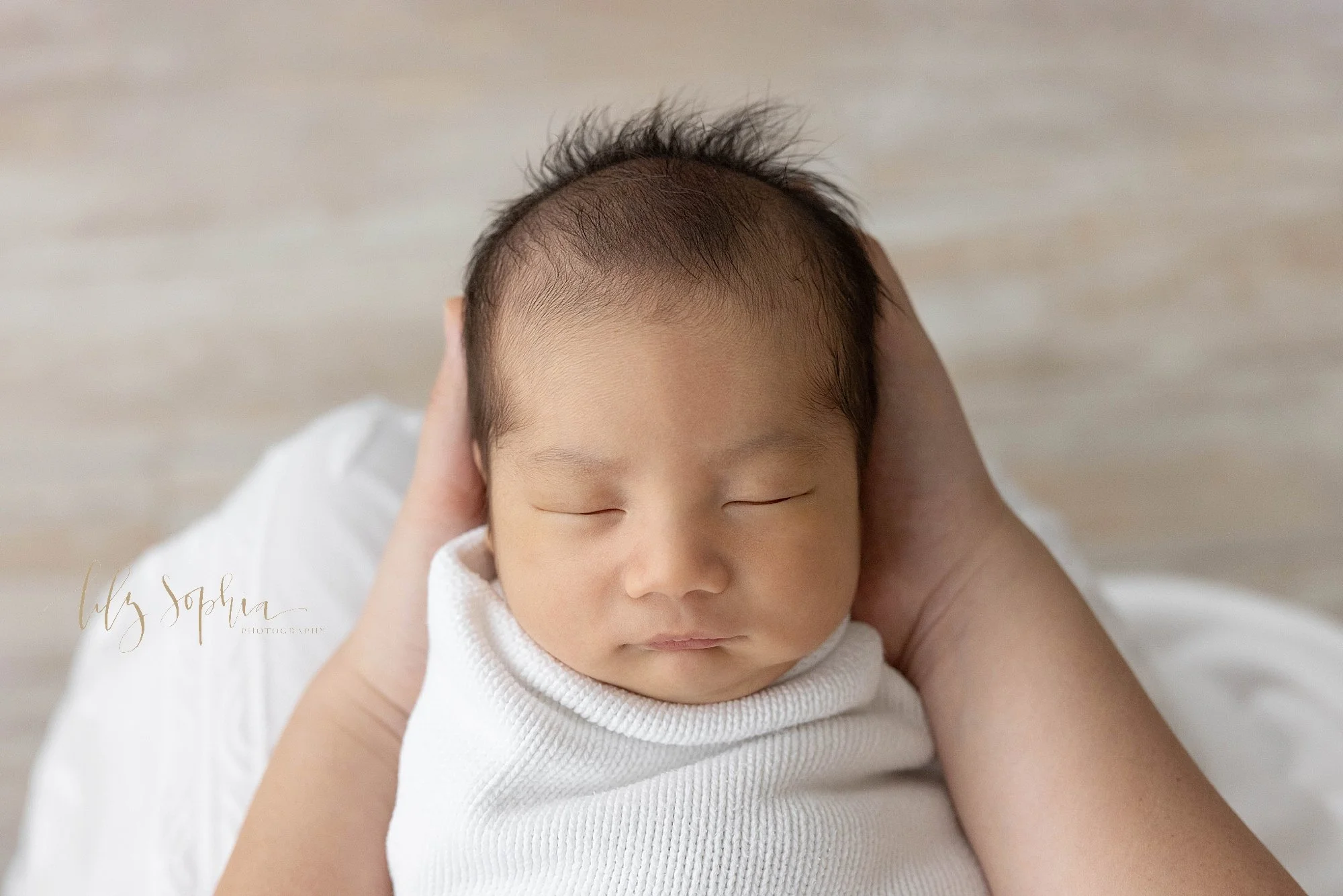 intown-atlanta-morningside-decatur-brookhaven-buckhead-natural-light-studio-family-portraits-newborn-baby-boy-photoshoot_0277.jpg