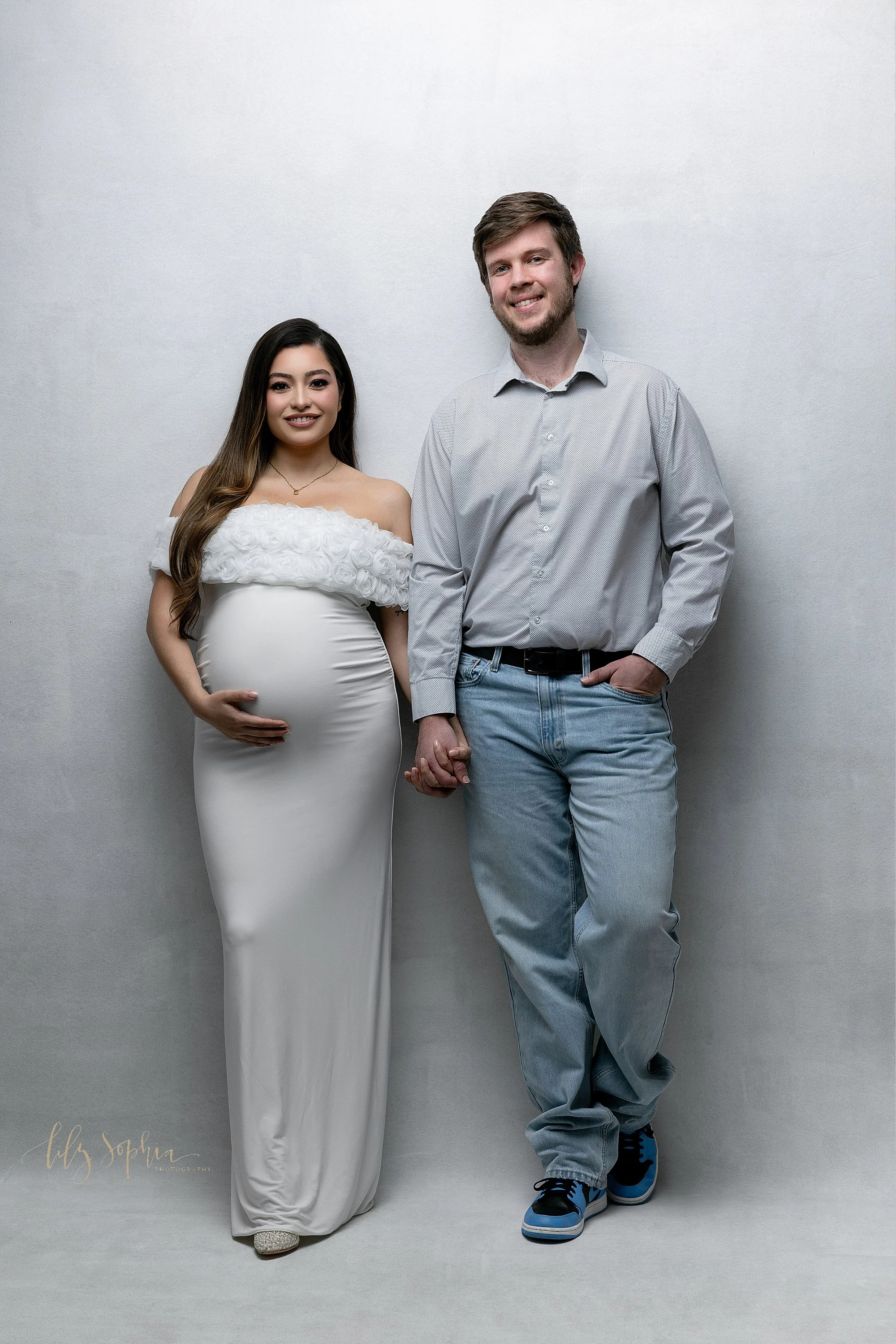 intown-atlanta-morningside-decatur-brookhaven-buckhead-modern-studio-maternity-portraits-couples-pregnancy-photoshoot-classic-timeless_0338.jpg