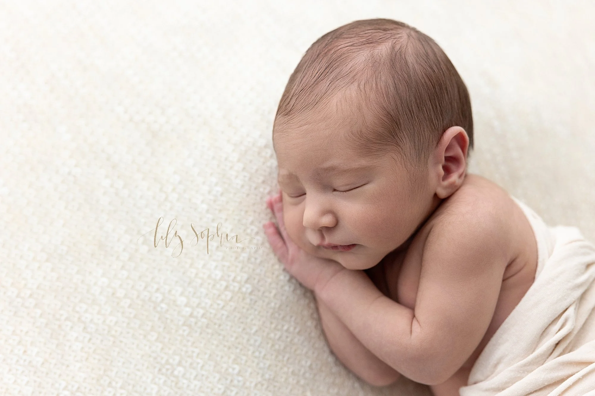 intown-atlanta-morningside-decatur-brookhaven-buckhead-natural-light-studio-newborn-portraits-baby-boy-family-photoshoot_0474.jpg