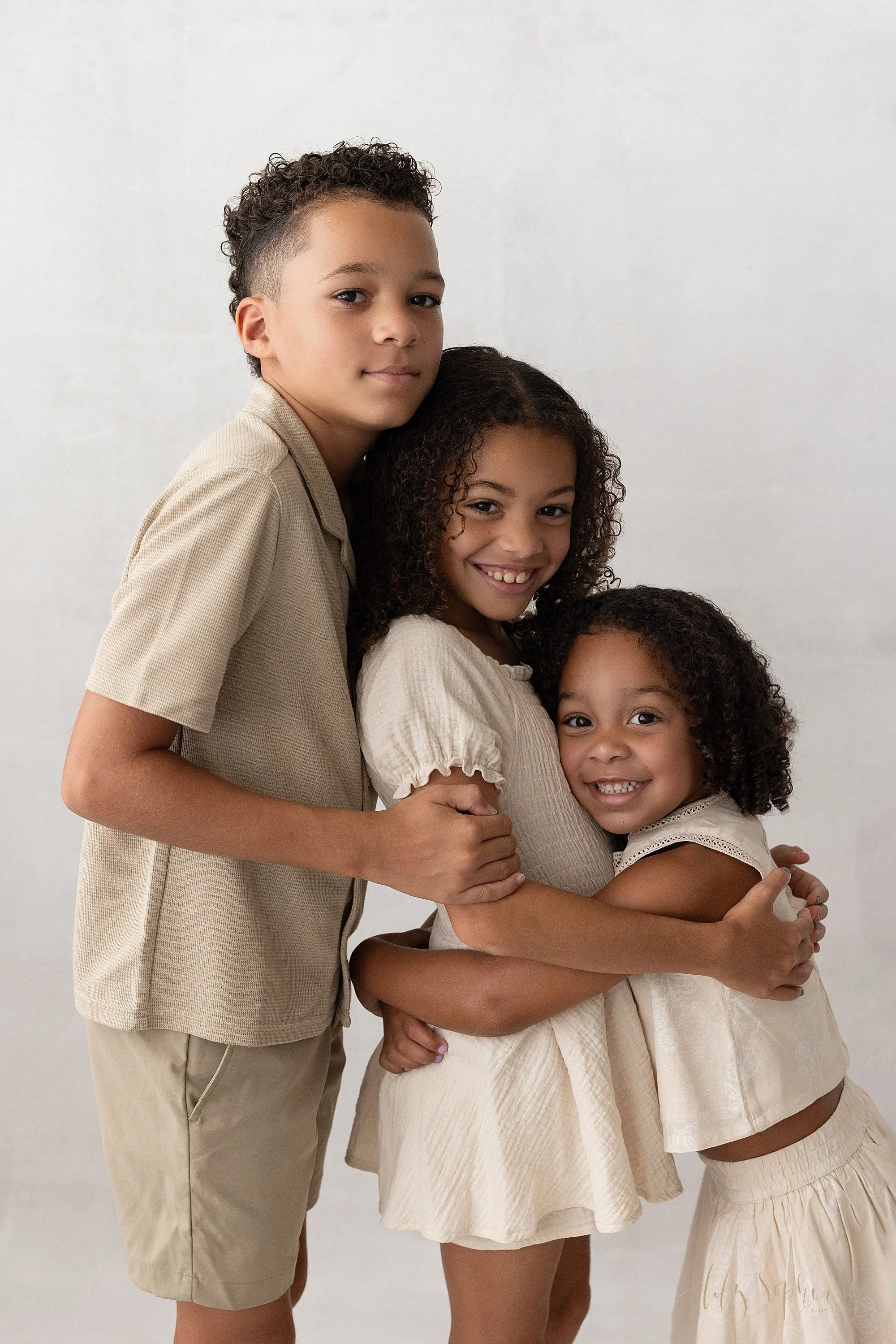 intown-atlanta-morningside-decatur-brookhaven-buckhead-natural-light-studio-child-portraits-sibling-family-photoshoot_0560.jpg