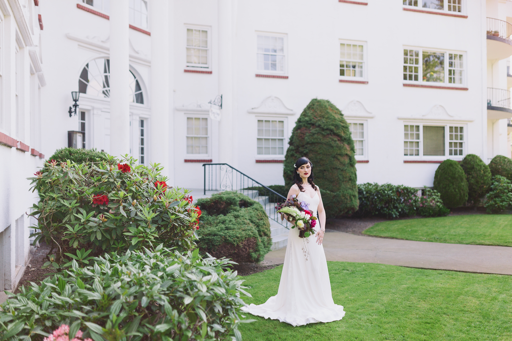 IMG_3546-VANCOUVER-BRIDAL-EDITORIAL-JENNIFER-PICARD-PHOTOGRAPHY.jpg