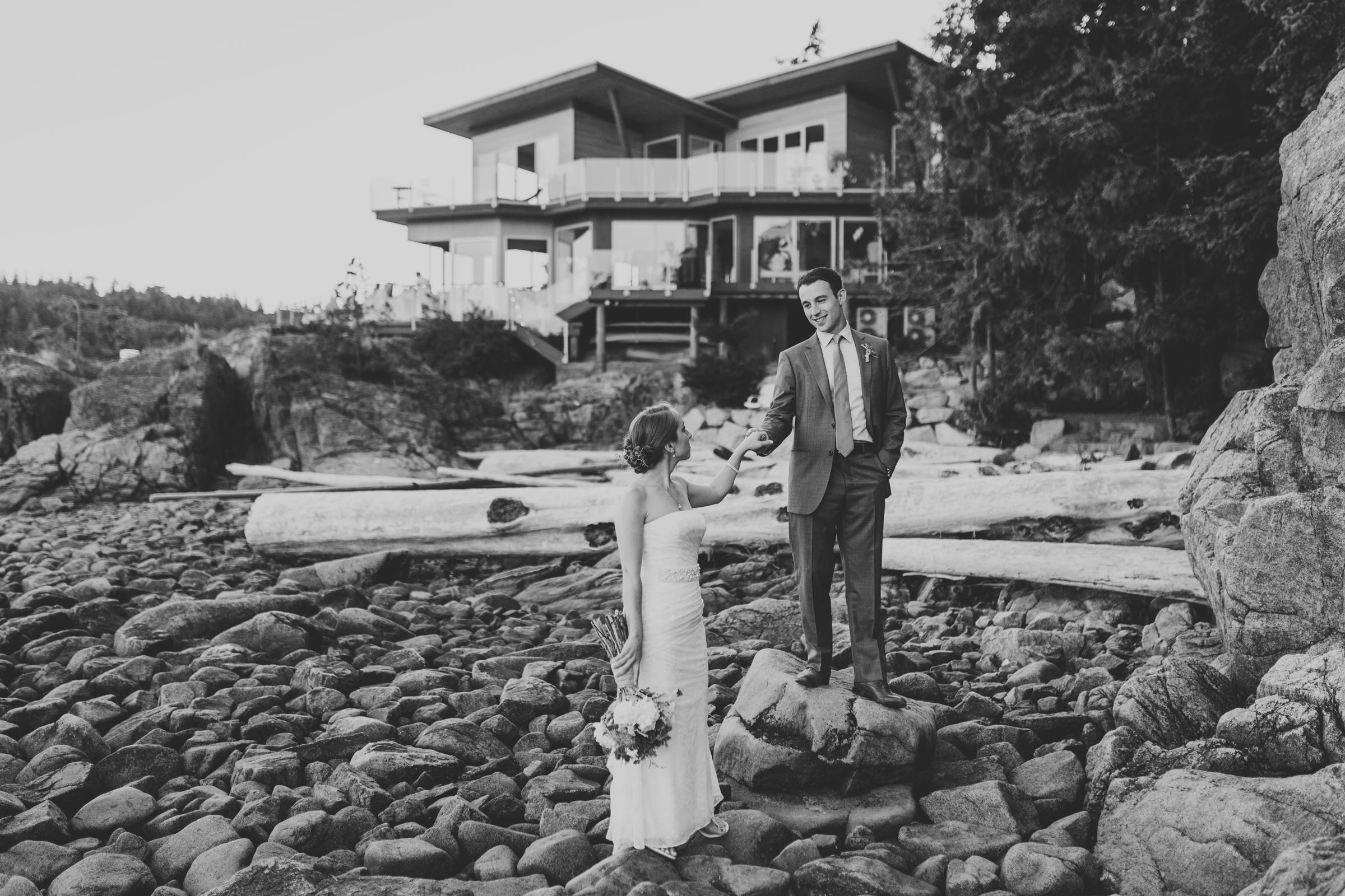 IMG_1766SUNSHINE-COAST-BC-WEDDING-PHOTOGRAPHER-JENNIFER-PICARD-PHOTOGRAPHY.jpg