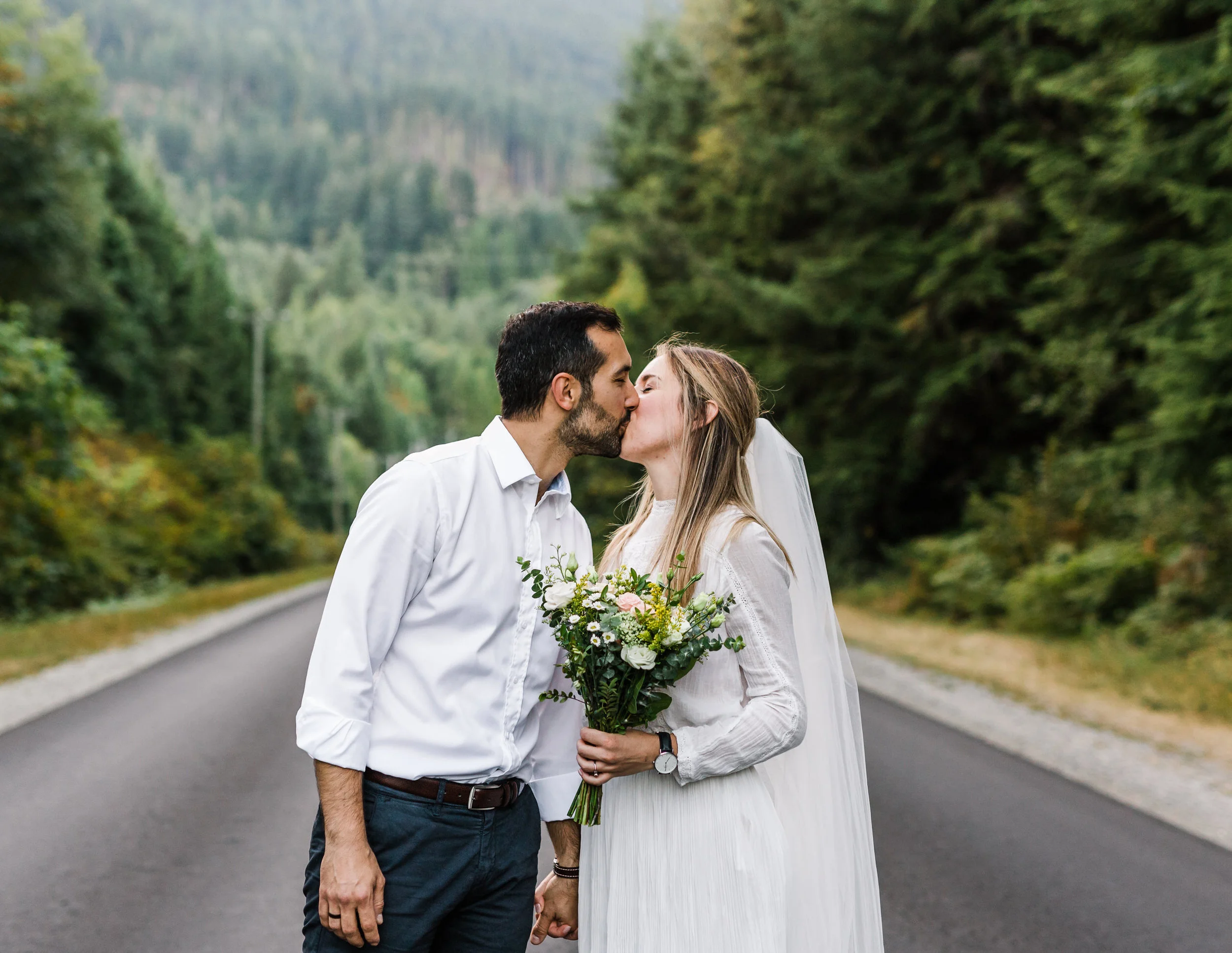 Sunshine Coast Enagement Session - Jennifer Picard Photography - Vancouver Wedding Photographer - Sunshine Coast Wedding Photographer -IMG_2725-1.jpg