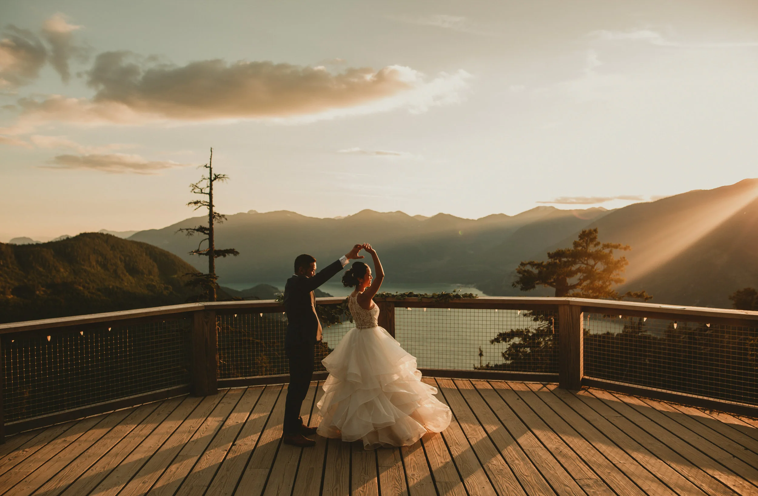 SEA TO SKY GONDOLA WEDDING - JENNIFER PICARD PHOTOGRAPHY - VANCOUVER WEDDING PHOTOGRAPHER - (2)_1 copy_1.jpg