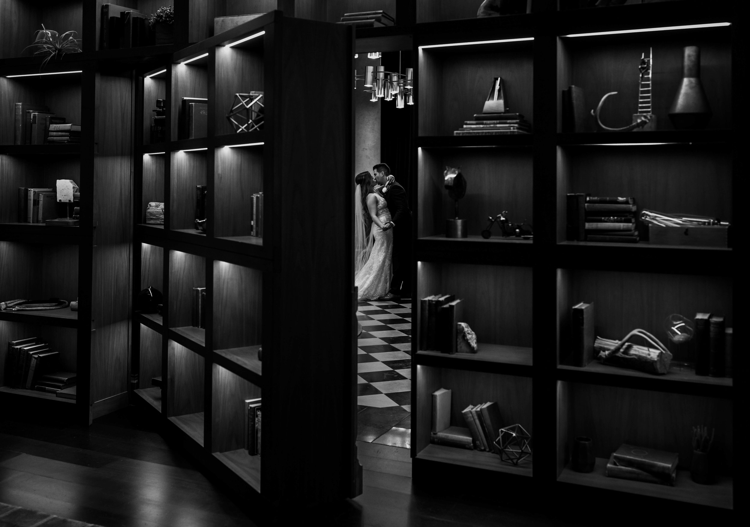  Downtown Vancouver Wedding at Brix Restaurant 