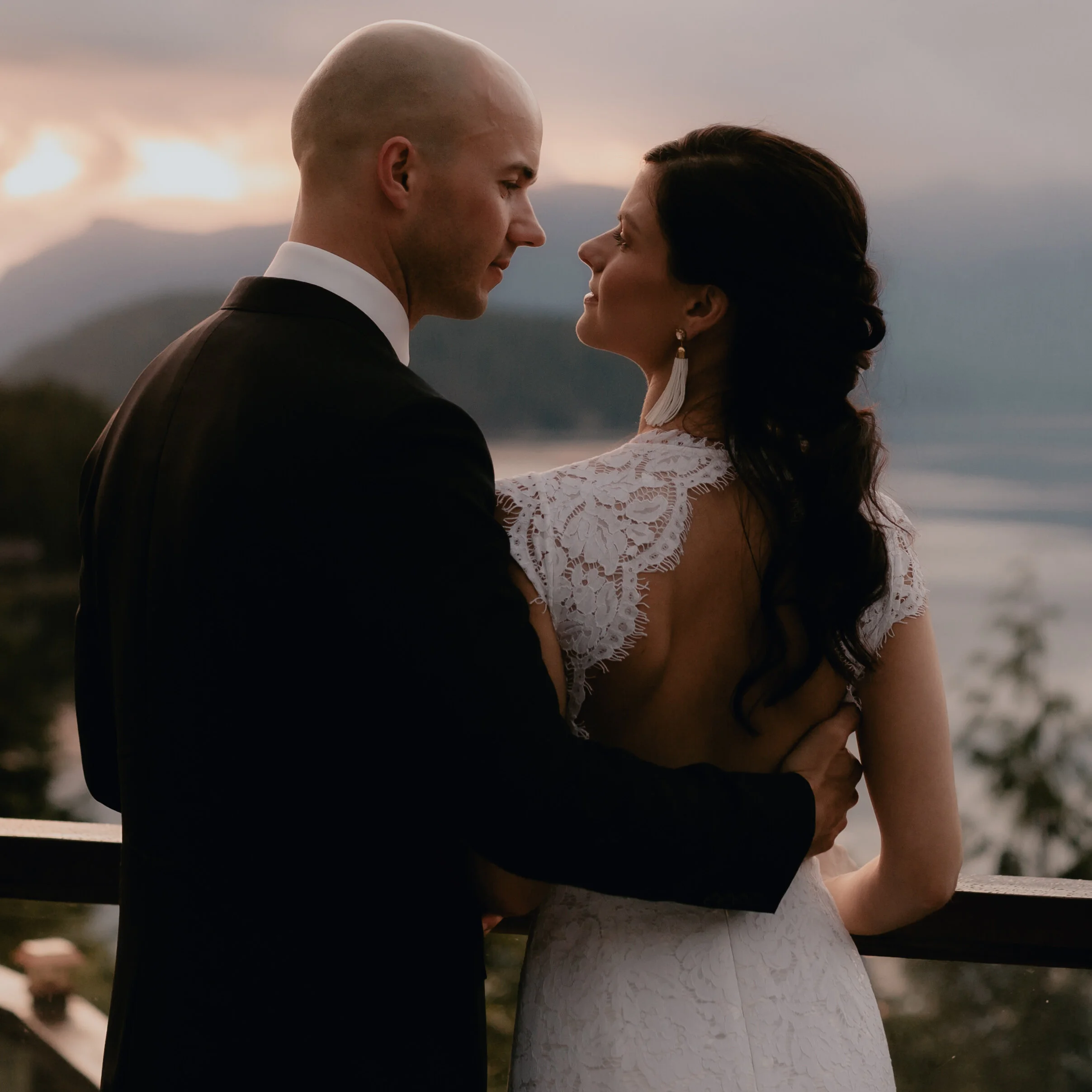  West Coast Wilderness Lodge Wedding in Egmont, on the Sunshine Coast BC — Vancouver Wedding Photographer and Videographer 