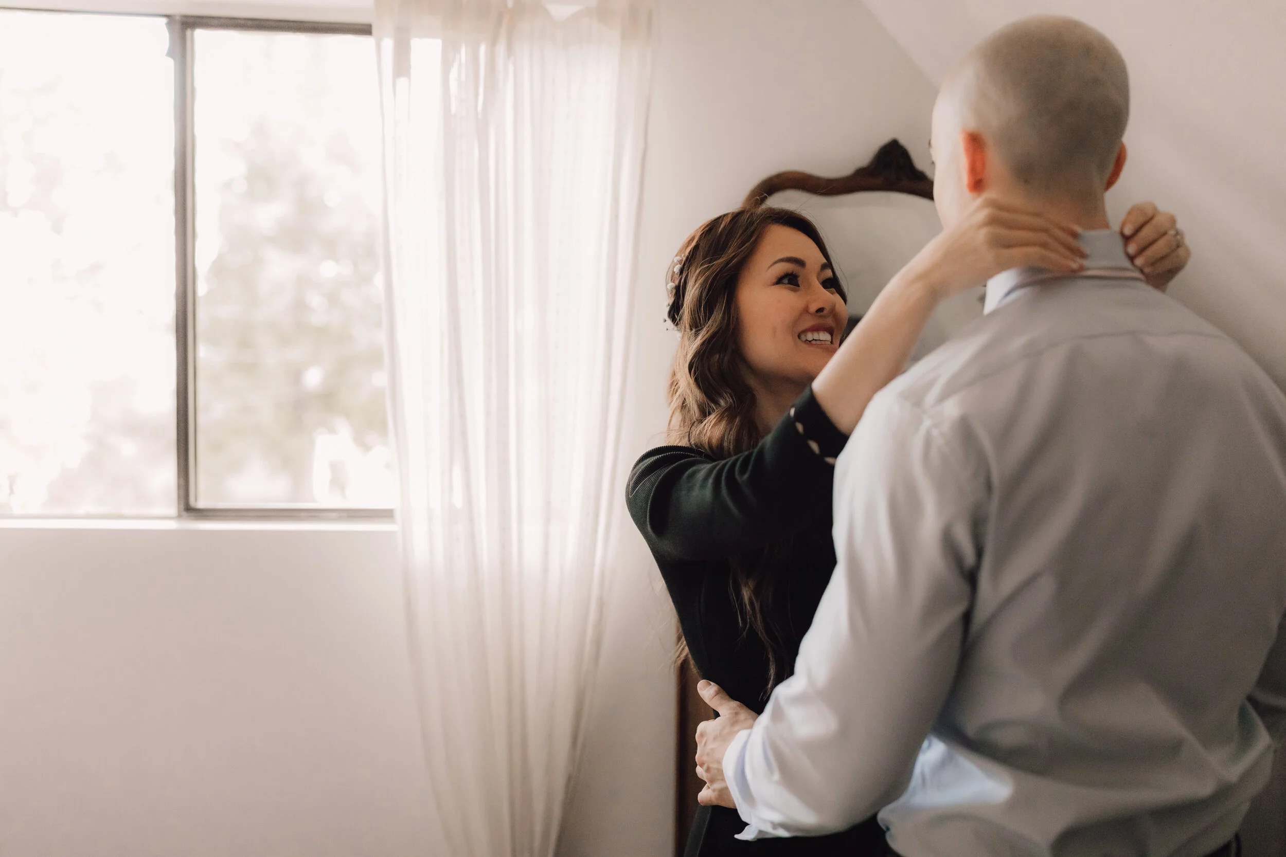  Intimate Forest and Beach Elopement on the Sunshine Coast, BC 