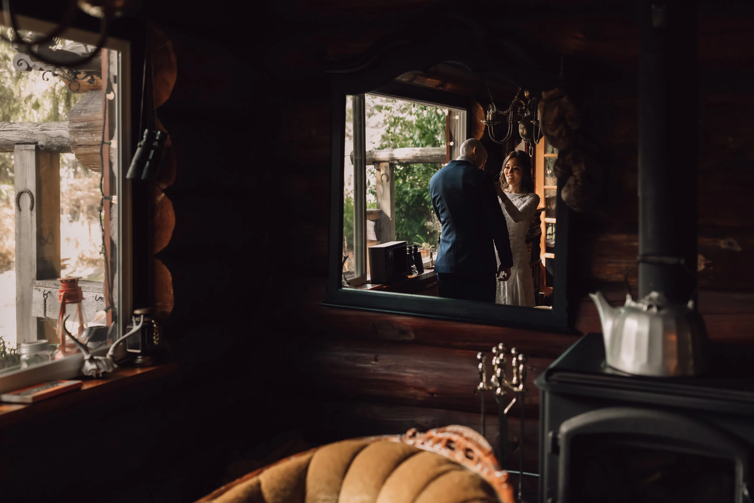  Intimate Forest and Beach Elopement on the Sunshine Coast, BC 