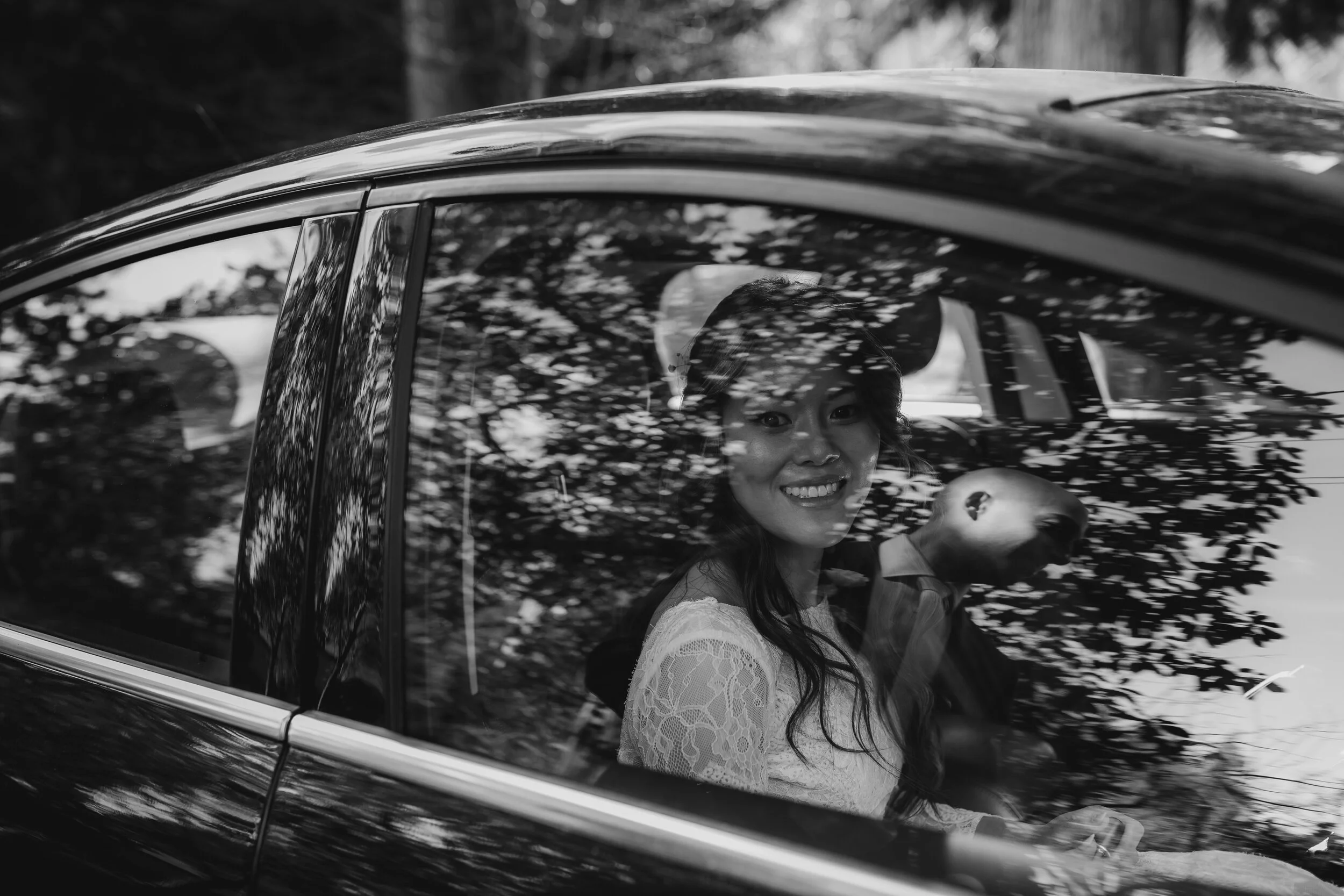  Intimate Forest and Beach Elopement on the Sunshine Coast, BC 