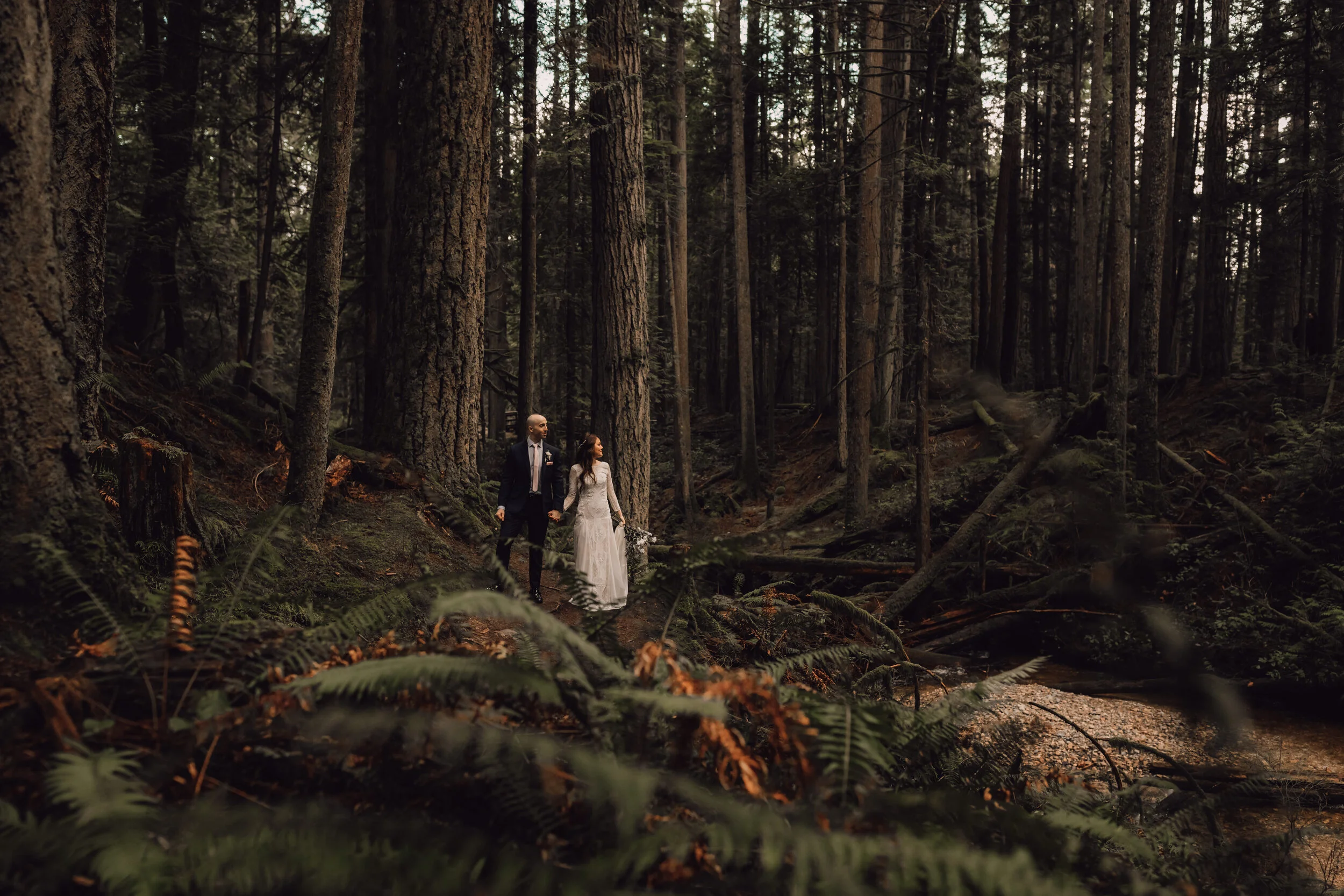  Intimate Forest and Beach Elopement on the Sunshine Coast, BC 