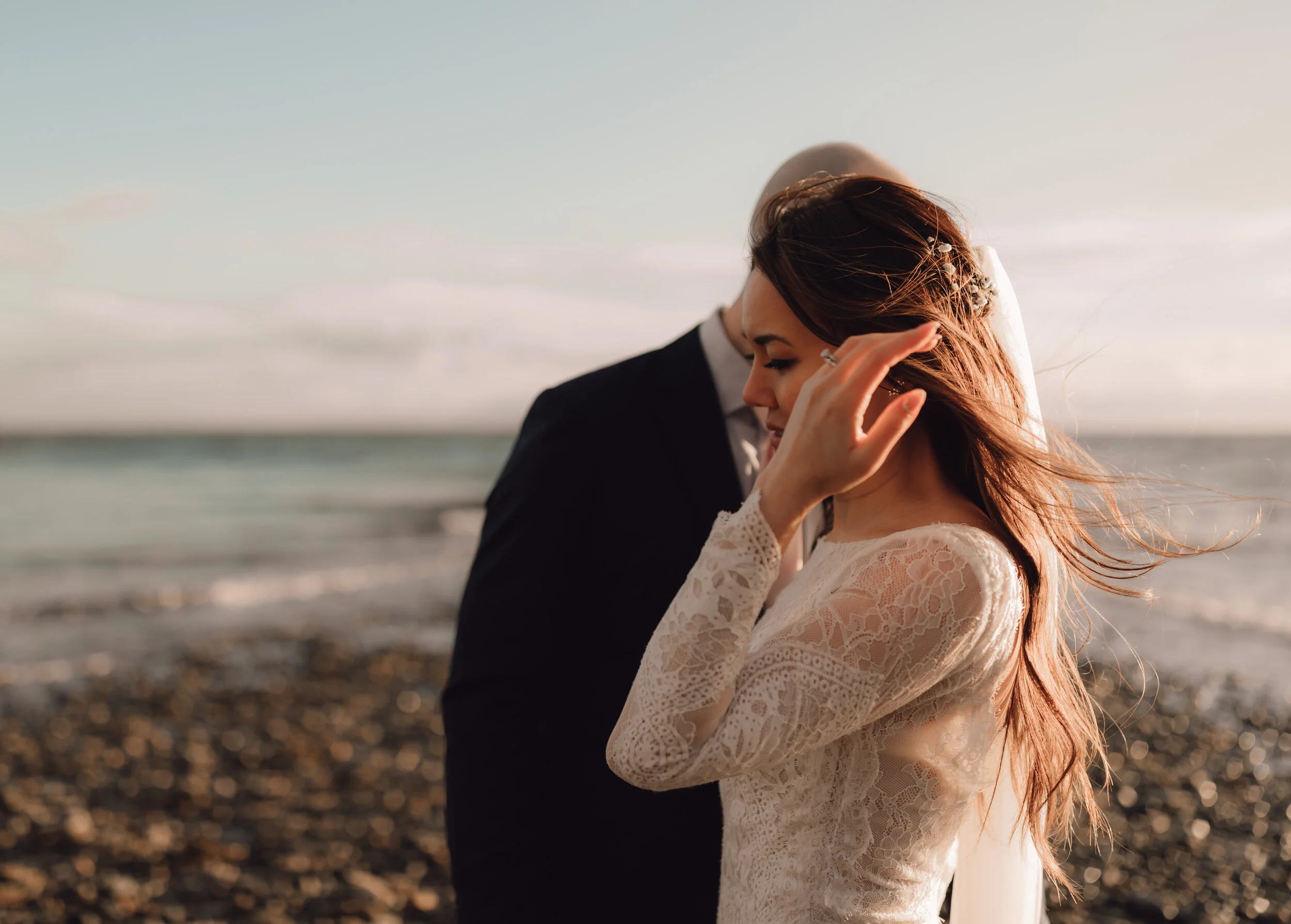  Intimate Forest and Beach Elopement on the Sunshine Coast, BC 