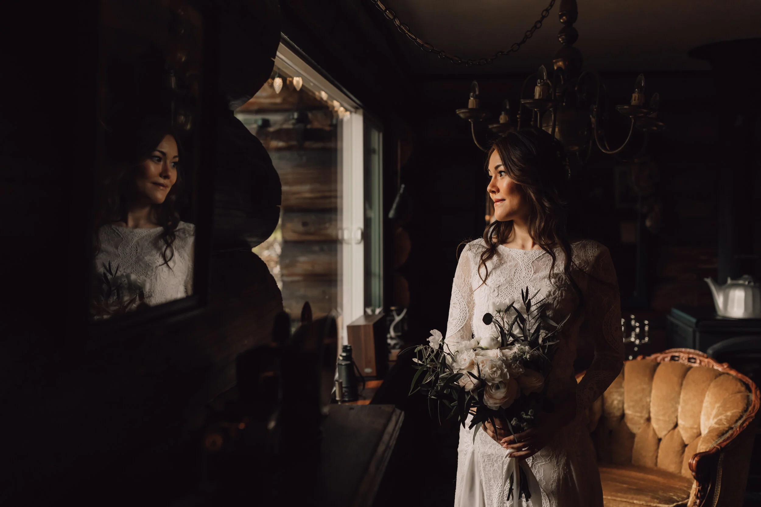  Intimate Forest and Beach Elopement on the Sunshine Coast, BC 