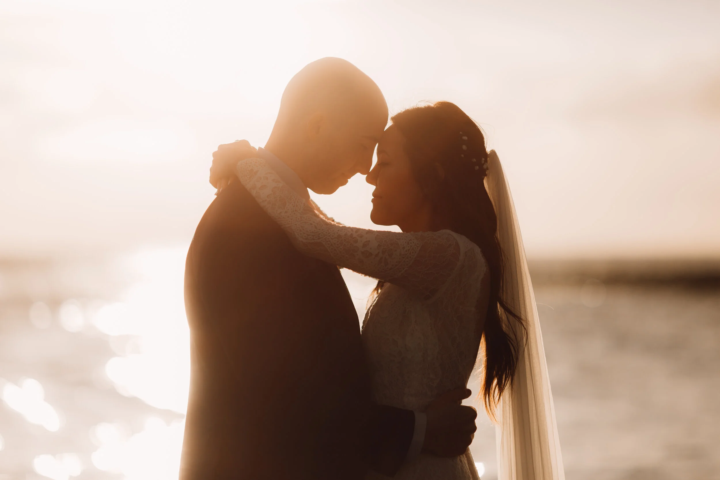 Intimate Forest and Beach Elopement on the Sunshine Coast, BC 
