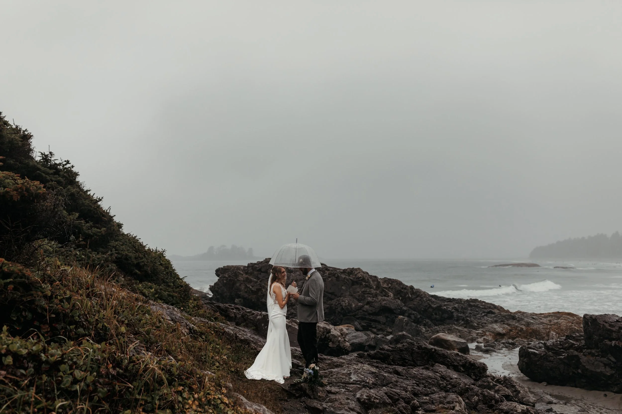  Intimate Rainy Day Tofino Wedding at the Pacific Sands Resort and Shore Pier Ceremony 